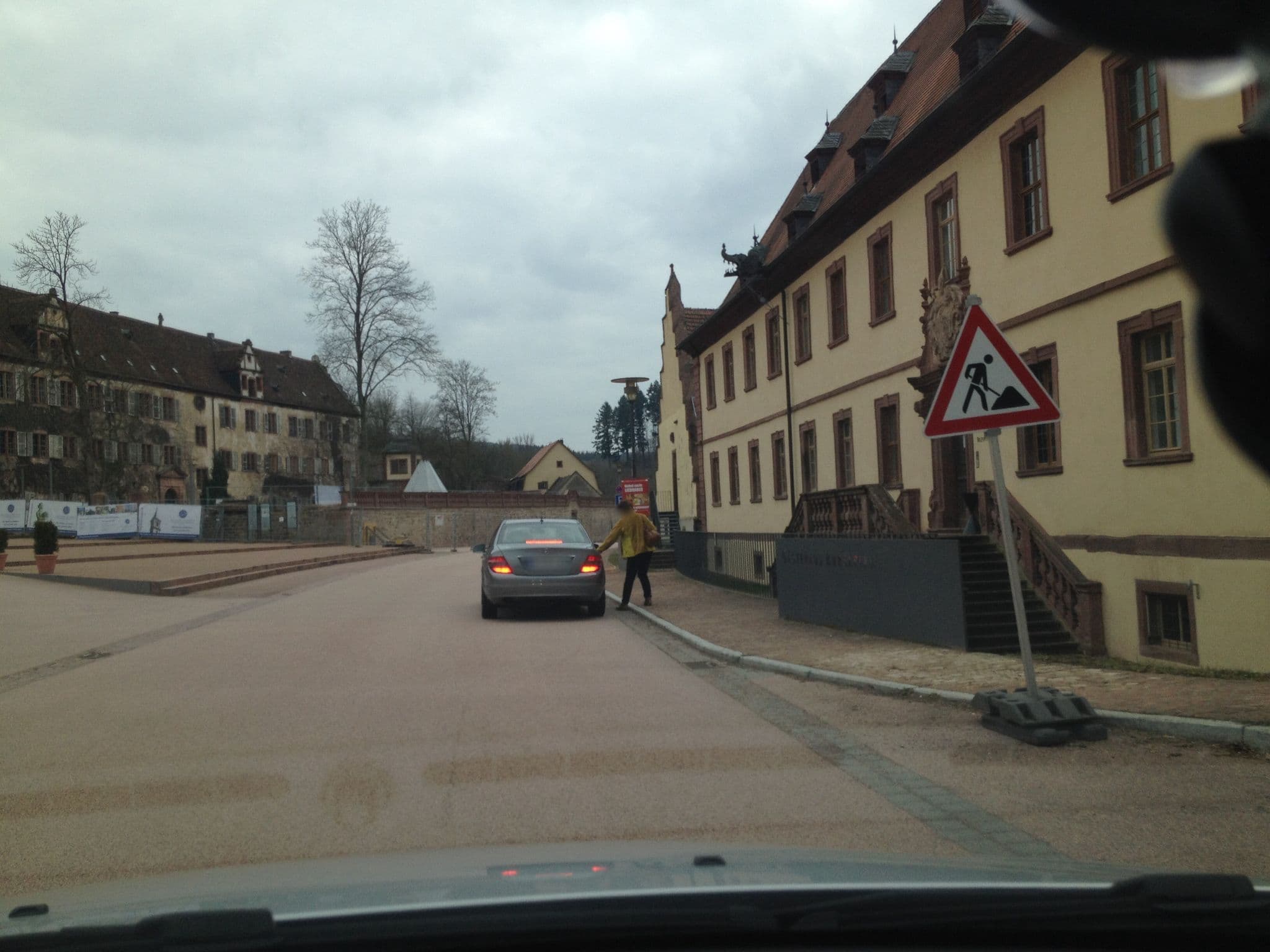 Street view near Hotel Kloster Bronnbach, Külsheim — © ottokar (CC BY-SA · Mapillary)