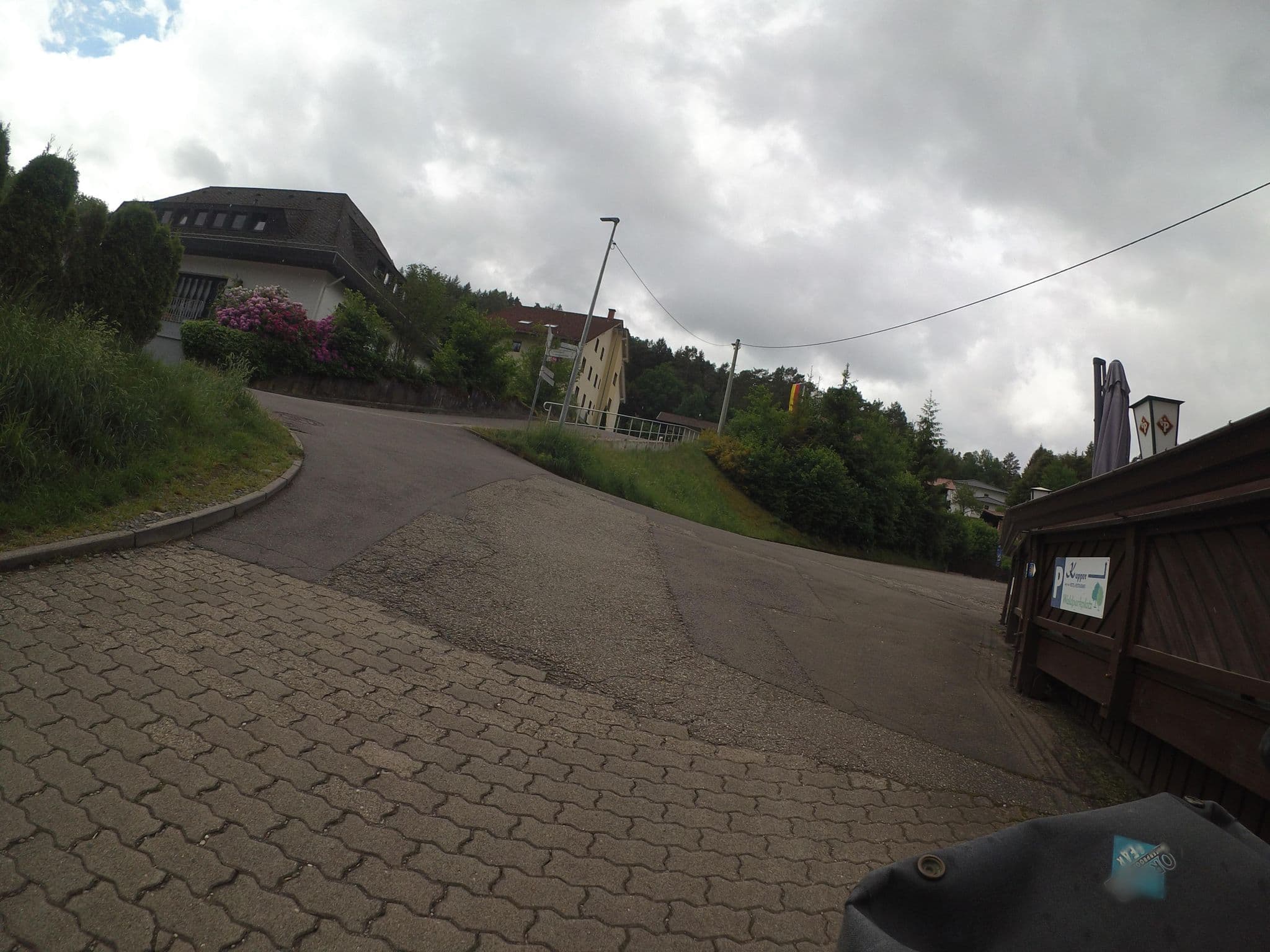 Street view near Hotel Kupper, Eppenbrunn — © marczoutendijk (CC BY-SA · Mapillary)