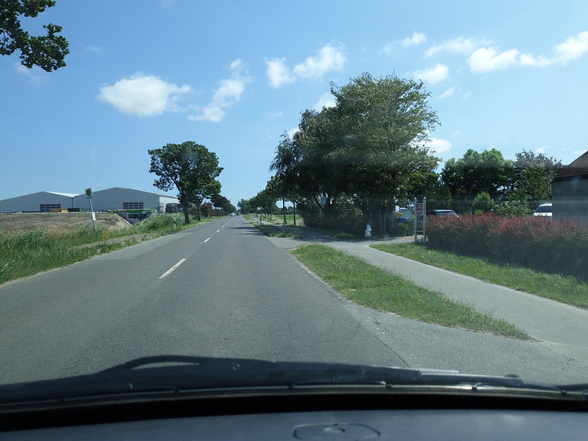 Street view near Landhaus Nordsee Peerhuus, Friedrichskoog — © etlam (CC BY-SA · Mapillary)