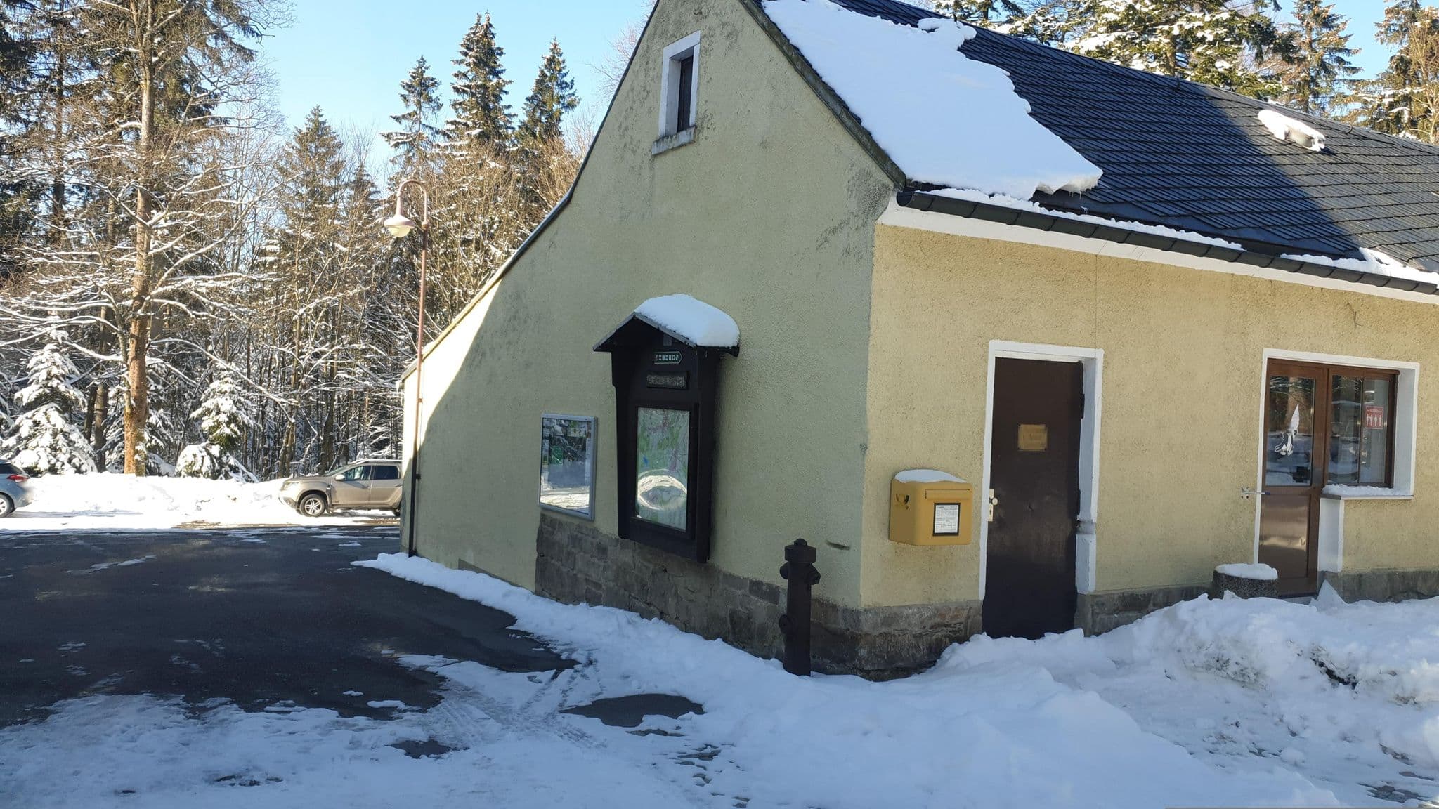Street view near Berghotel Greifensteine, Geyer — © canislupus (CC BY-SA · Mapillary)