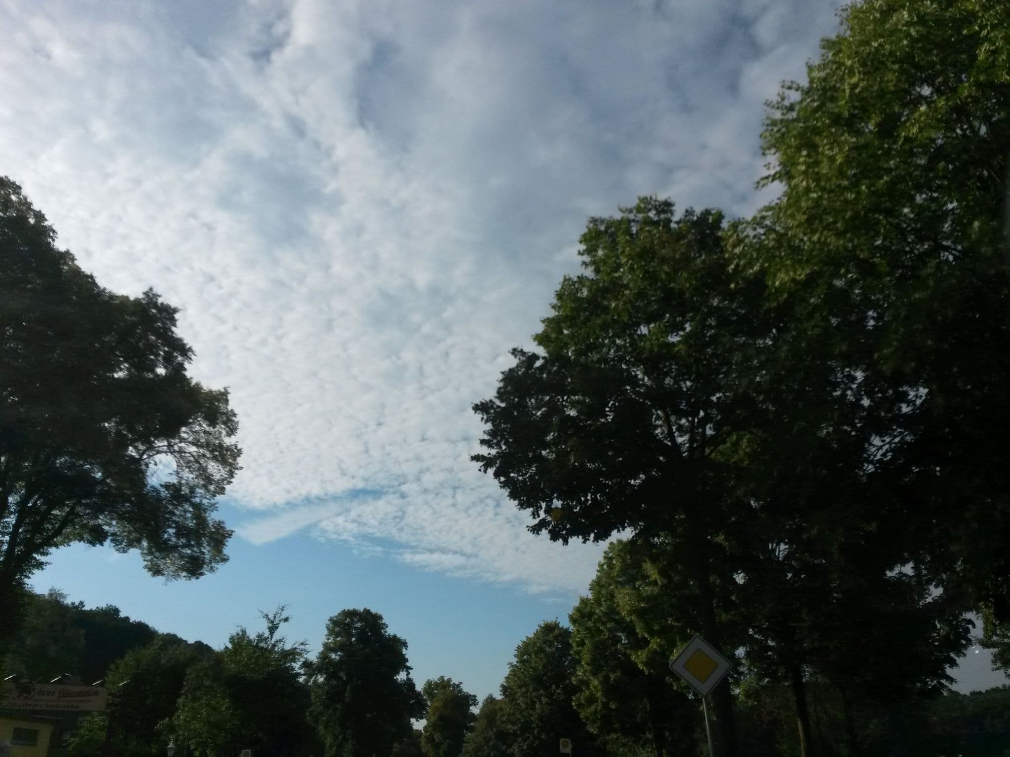 Street view near Touch Down, Rösrath — © uwekoch (CC BY-SA · Mapillary)