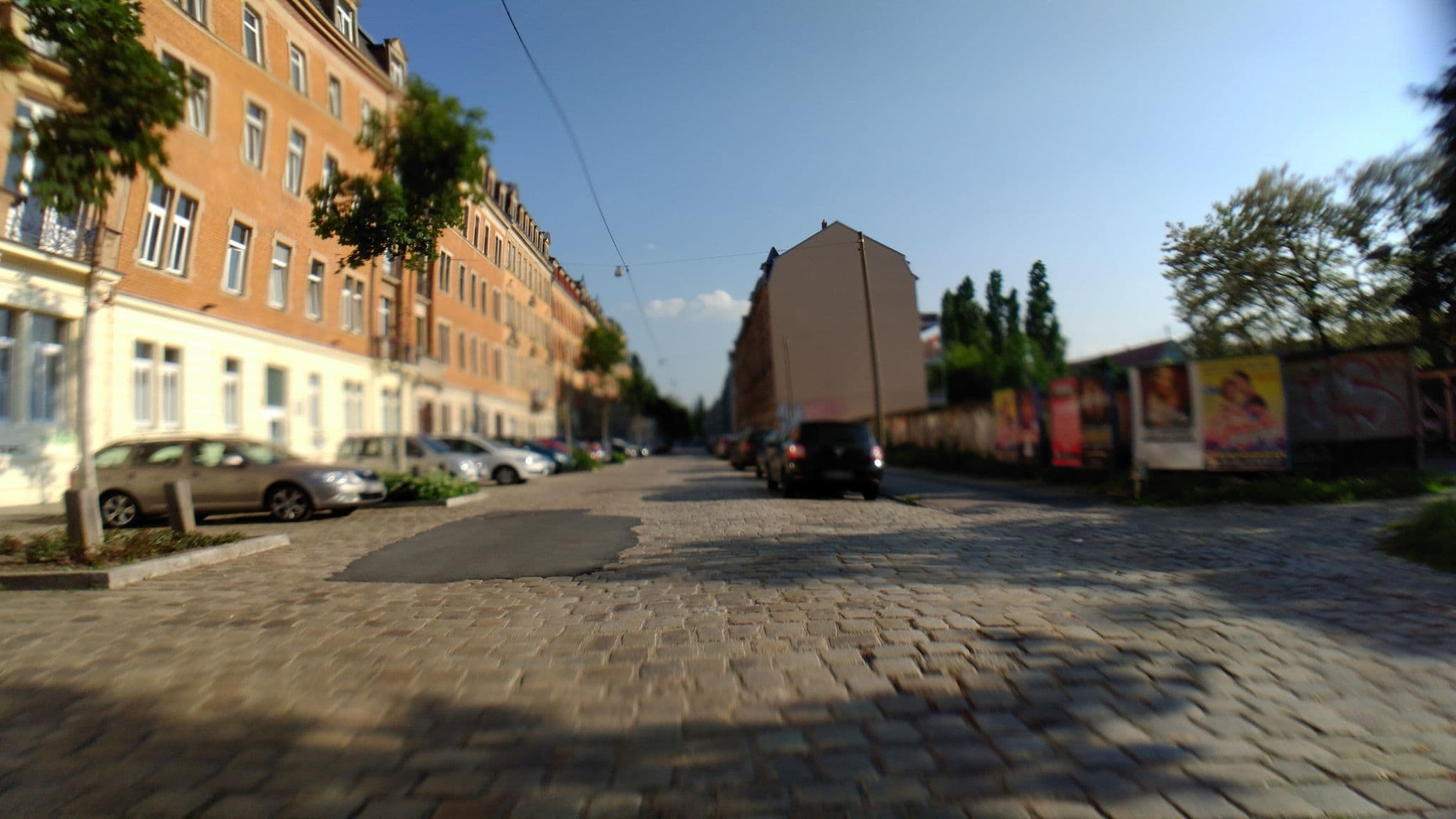 Street view near Ibis Styles, Äußere Neustadt — © dem1bg4 (CC BY-SA · Mapillary)