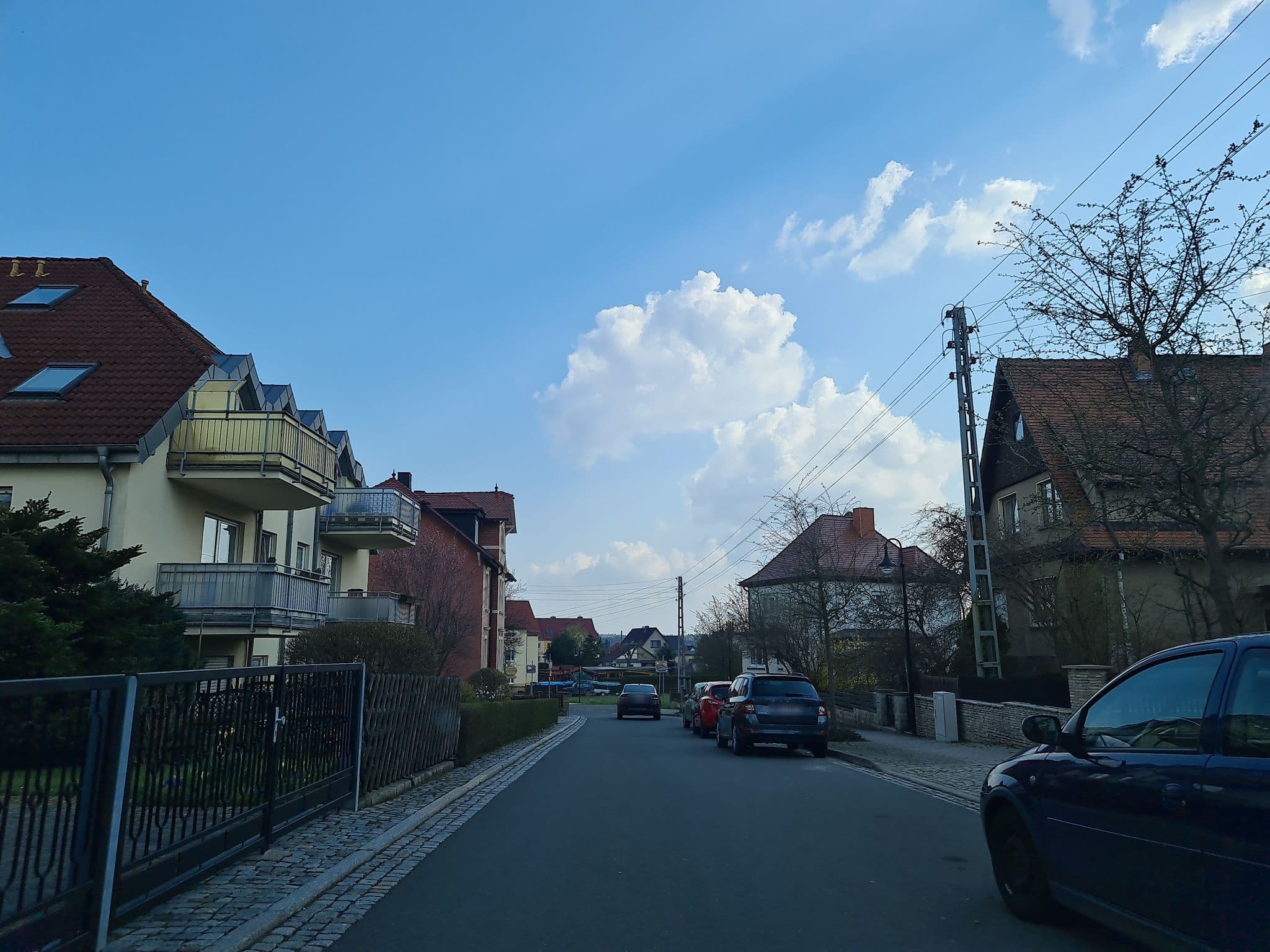 Street view near Zimmervermietung Kluge, Bad Klosterlausnitz — © canislupus (CC BY-SA · Mapillary)