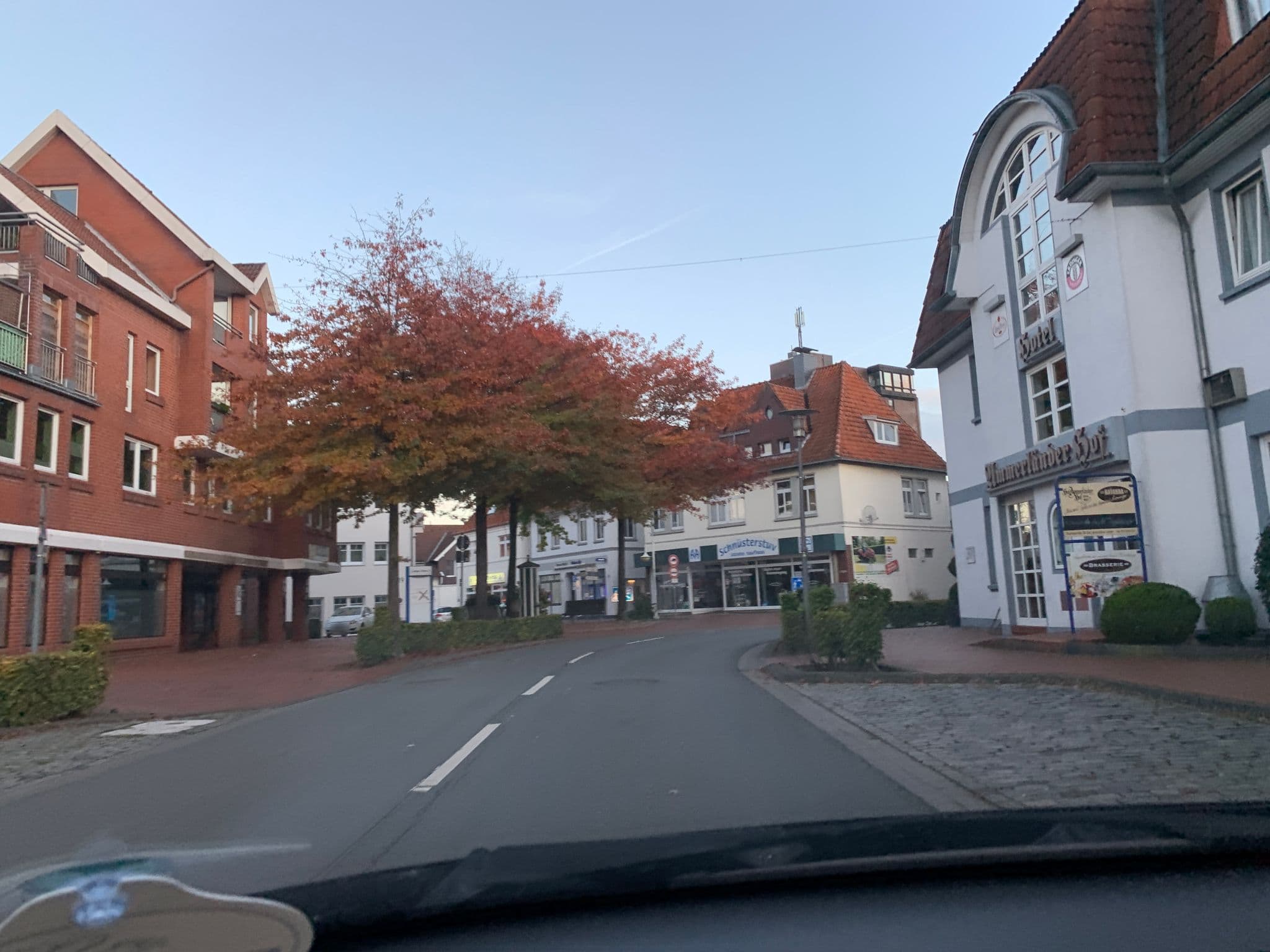Street view near Ammerländer Hof, Westerstede — © deleted_user (CC BY-SA · Mapillary)