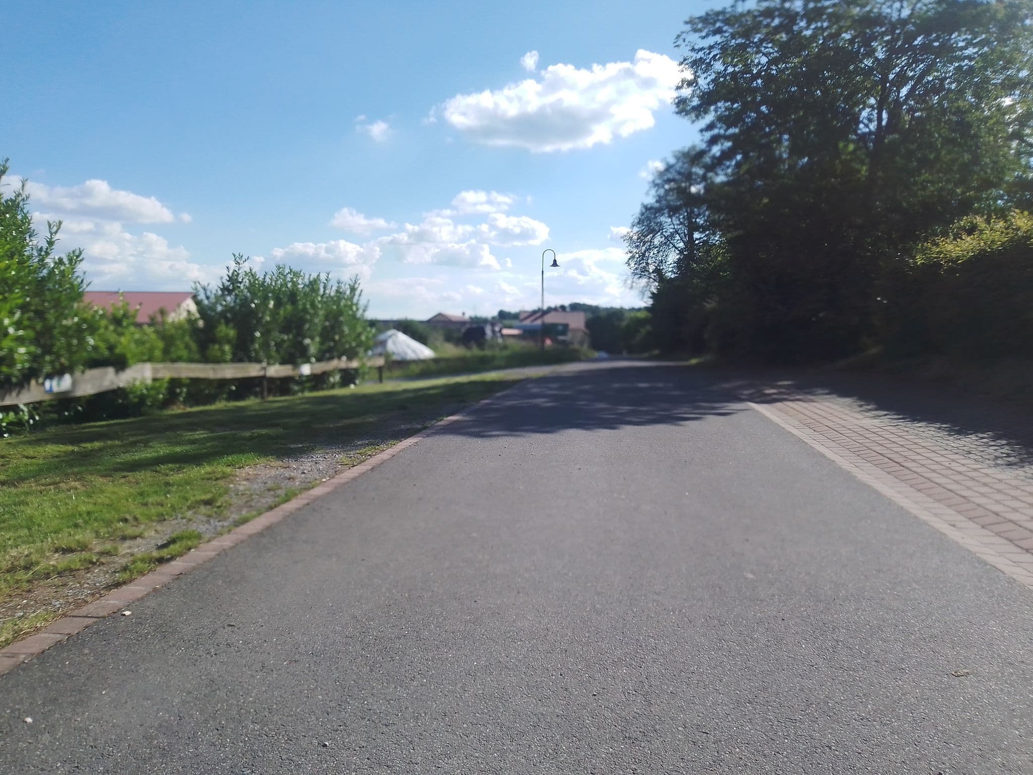 Street view near Hasselberger Hof, Hasloch — © mlh2018 (CC BY-SA · Mapillary)