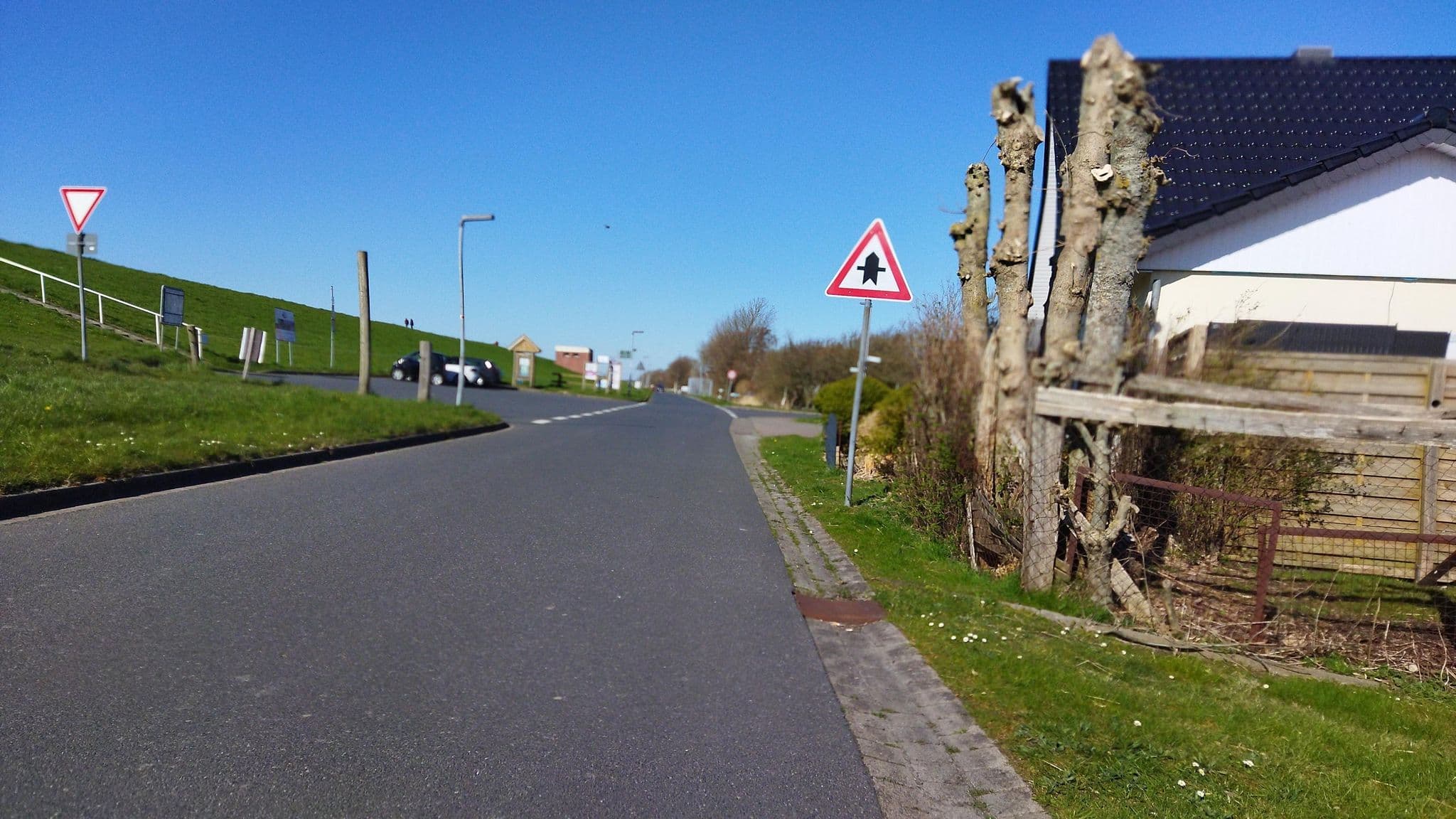 Street view near Haus Wattläufer, Nordholz — © changchun1 (CC BY-SA · Mapillary)