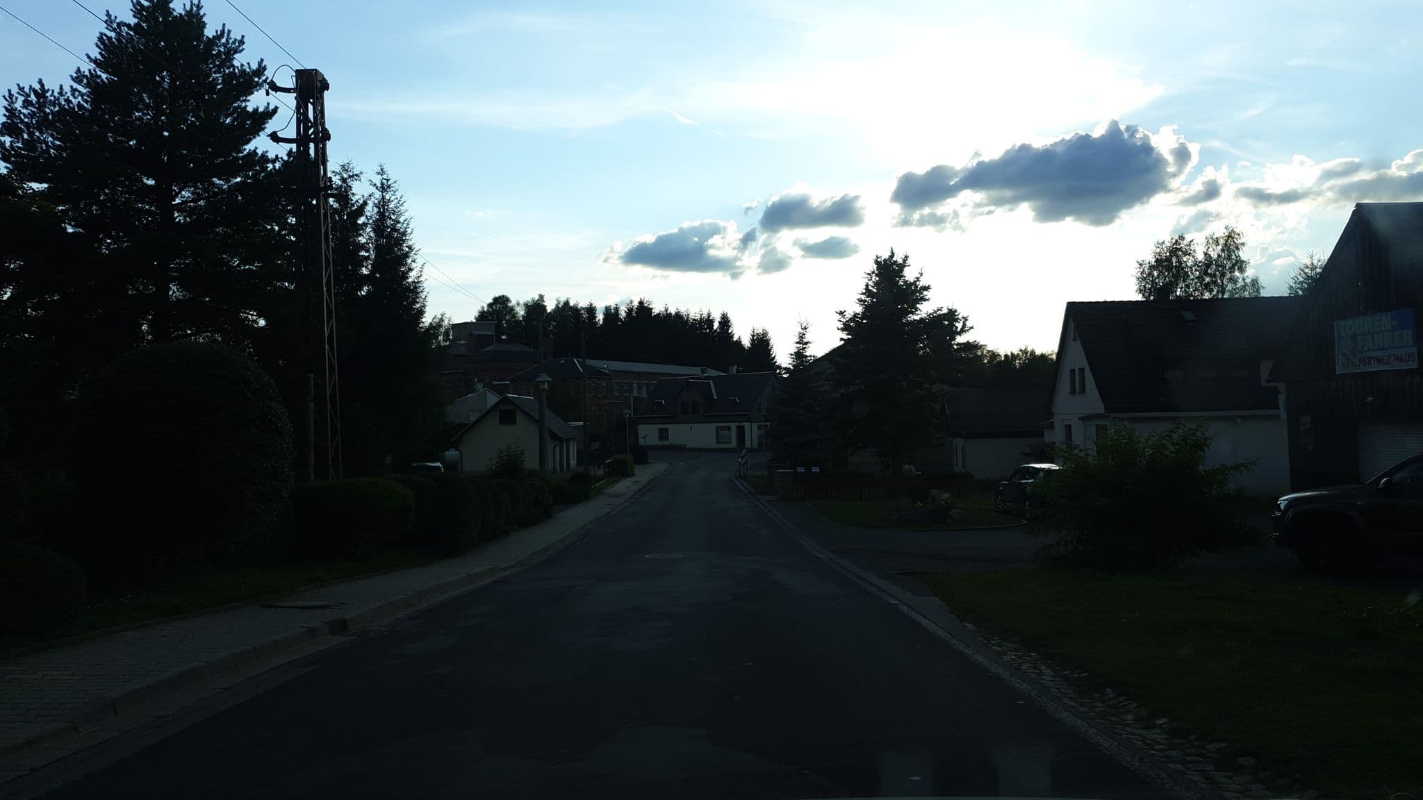 Street view near Hotel Berglandstübel, Hammerbrücke — © canislupus (CC BY-SA · Mapillary)