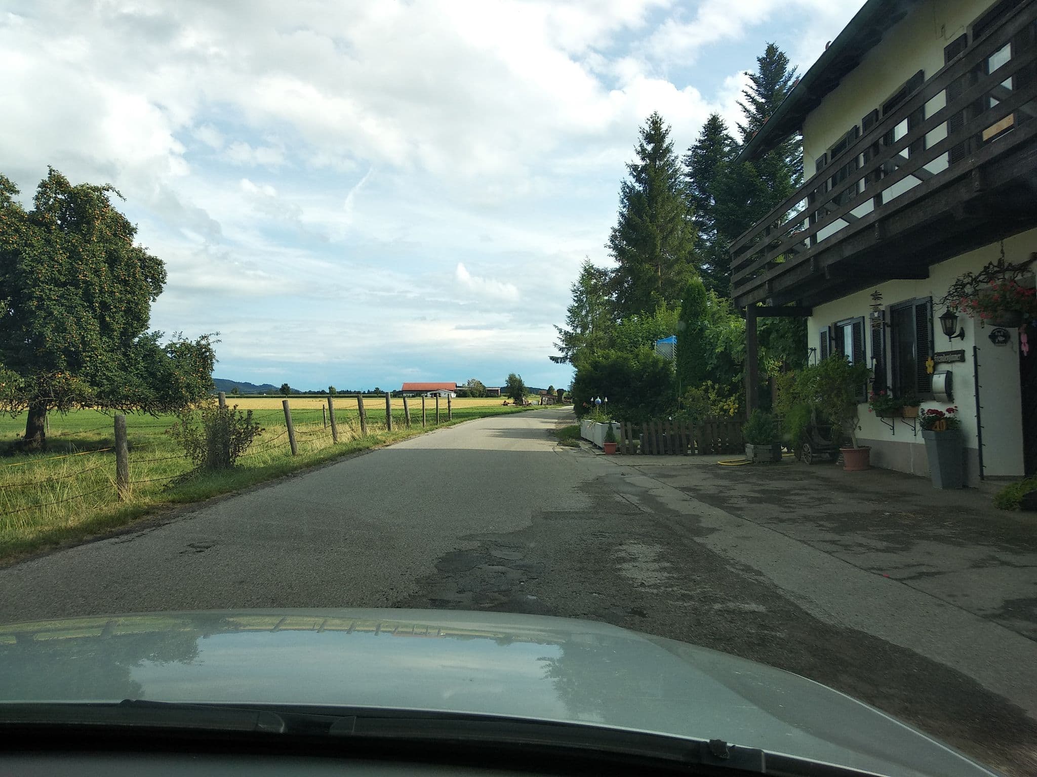 Street view near Thannhof, Wolfertschwenden — © umap (CC BY-SA · Mapillary)