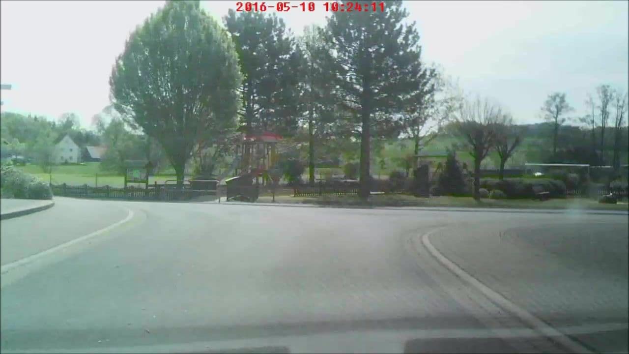 Street view near Hotel Rhönblick, Dipperz — © sennewald63 (CC BY-SA · Mapillary)
