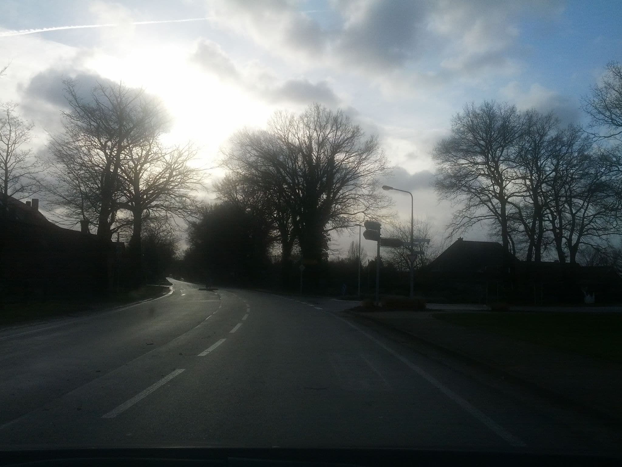 Street view near Landgasthaus und Hotel "Zur alten Linde", Sittensen — © zoegglmeyr (CC BY-SA · Mapillary)
