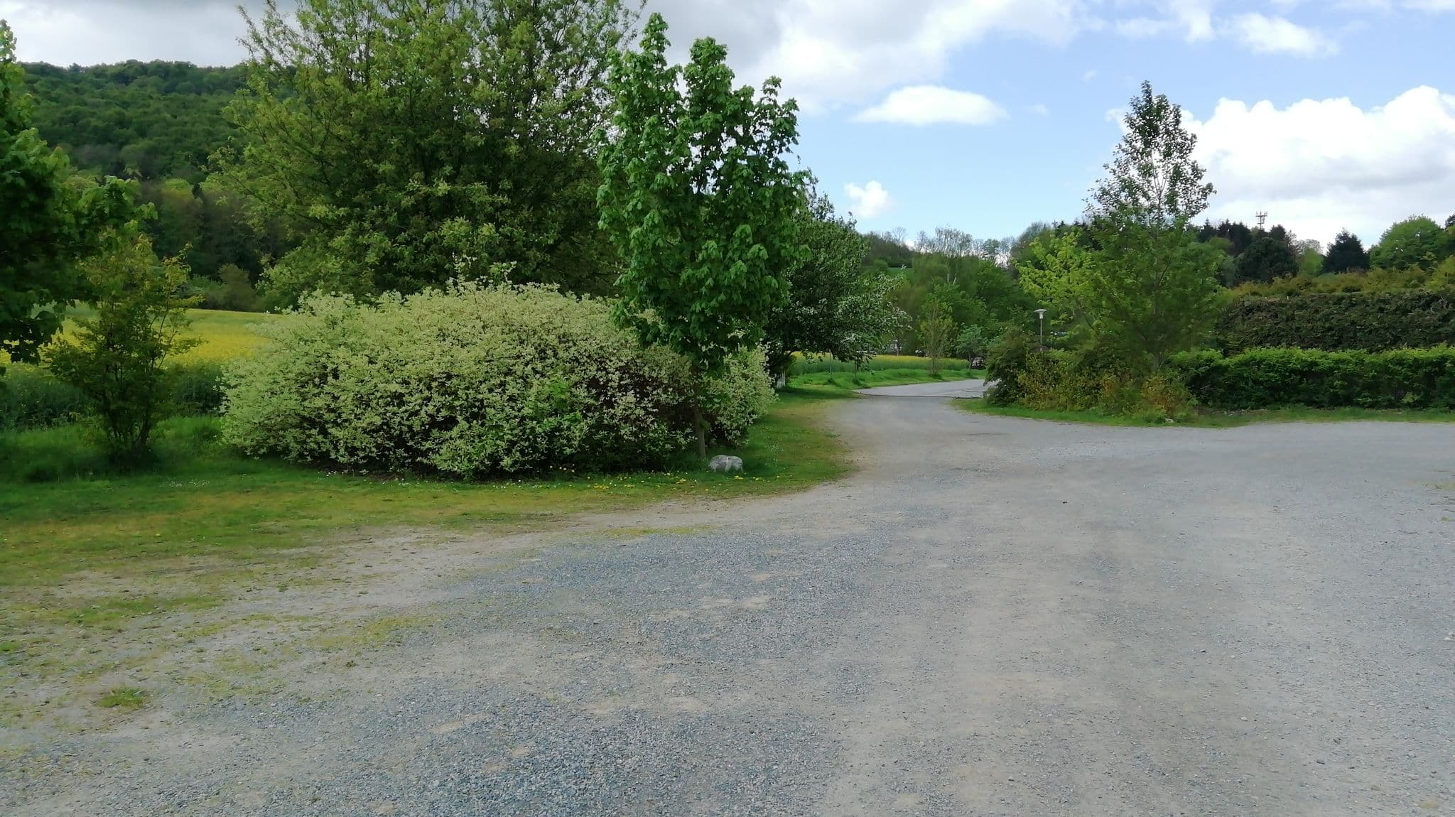 Street view near Wohnmobilstellplatz am Frei- und Hallenbad, Coppenbrügge — © fischtown (CC BY-SA · Mapillary)