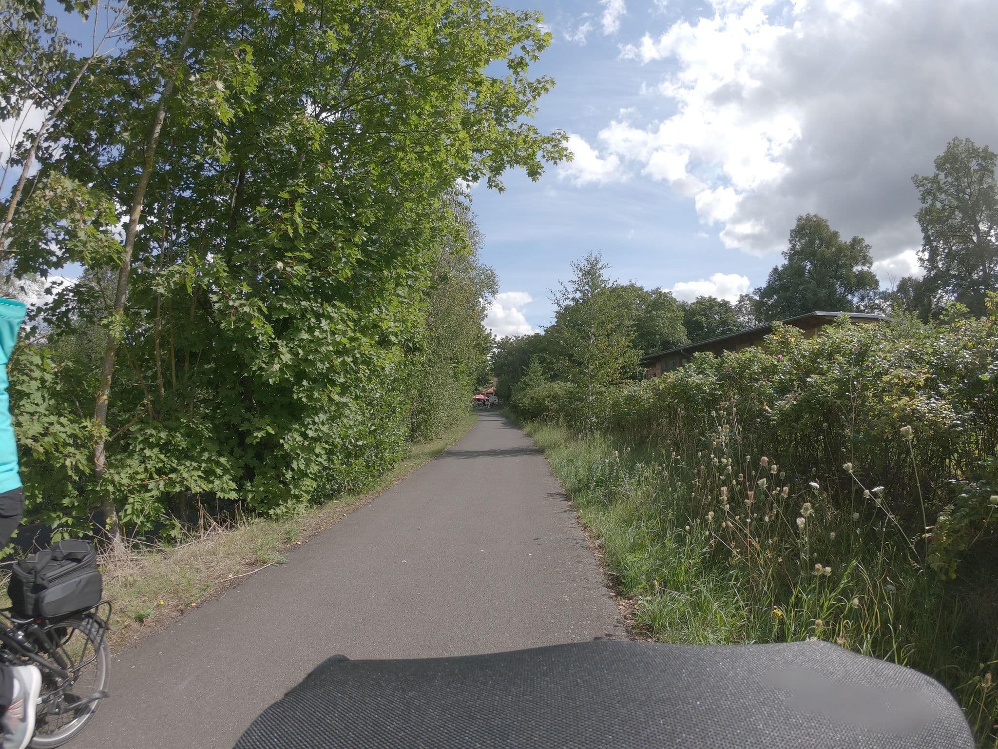 Street view near Ferienhaus Bahnhof Langenbieber, Hofbieber — © nakaner (CC BY-SA · Mapillary)