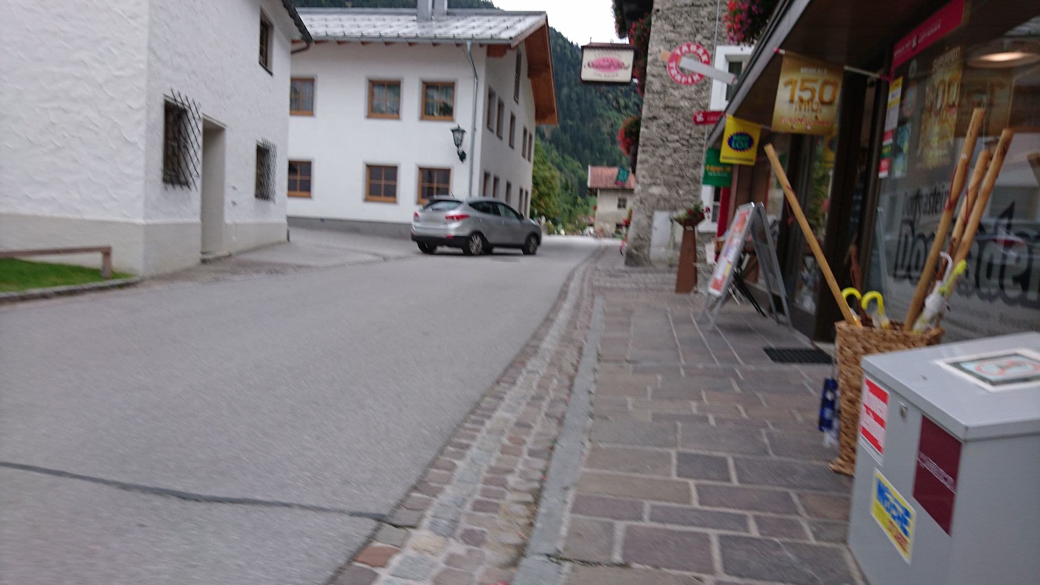Street view near Steindlwirt, Grossarl — © msdess (CC BY-SA · Mapillary)