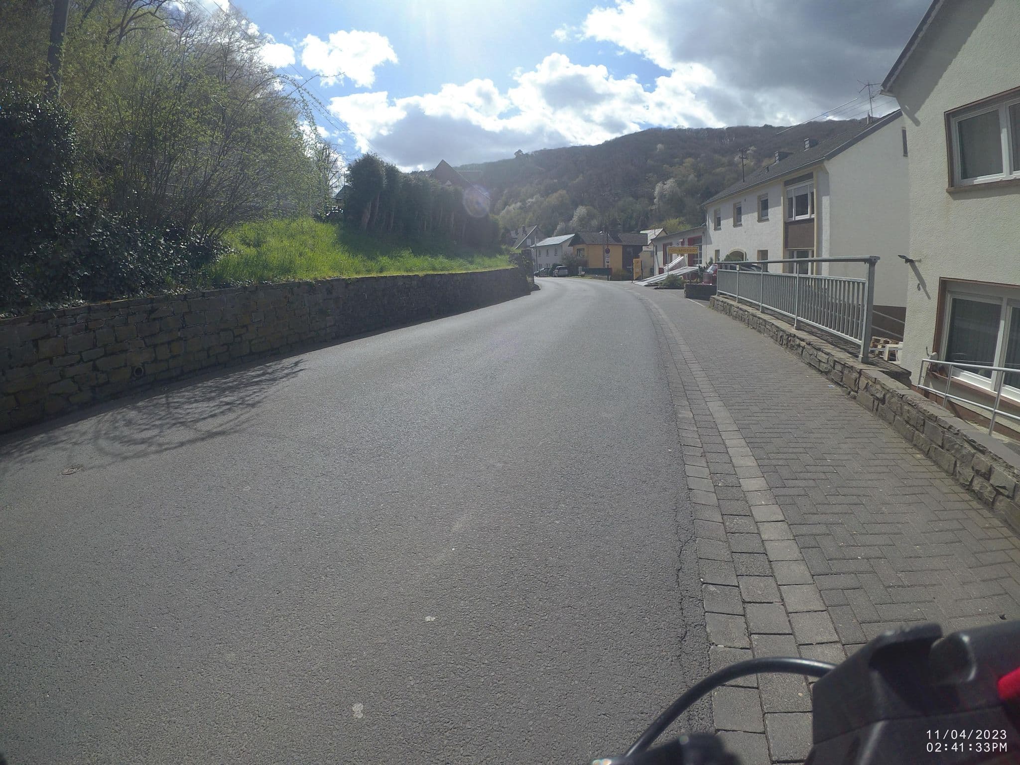 Street view near Haus Ännchen, Rheinbrohl — © VIA_CH (CC BY-SA · Mapillary)
