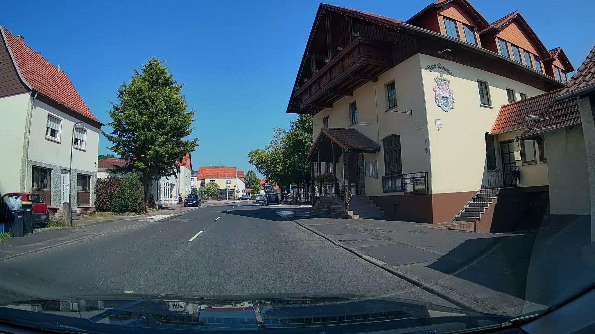 Street view near Gasthaus zur Krone, Ronshausen — © StefanS79 (CC BY-SA · Mapillary)