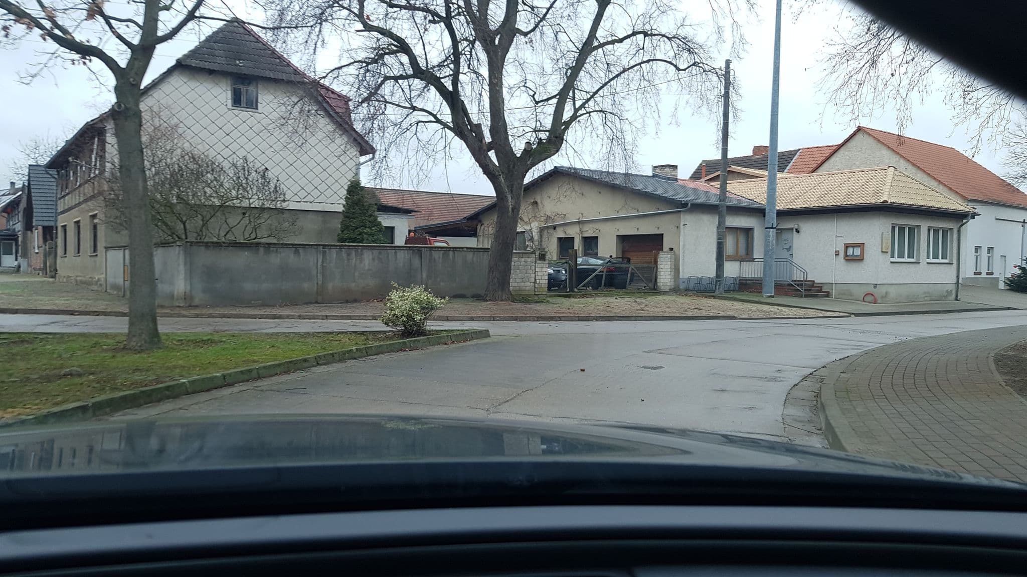 Street view near Zur Goldenen Gans, Bahrdorf — © atpl_pilot (CC BY-SA · Mapillary)