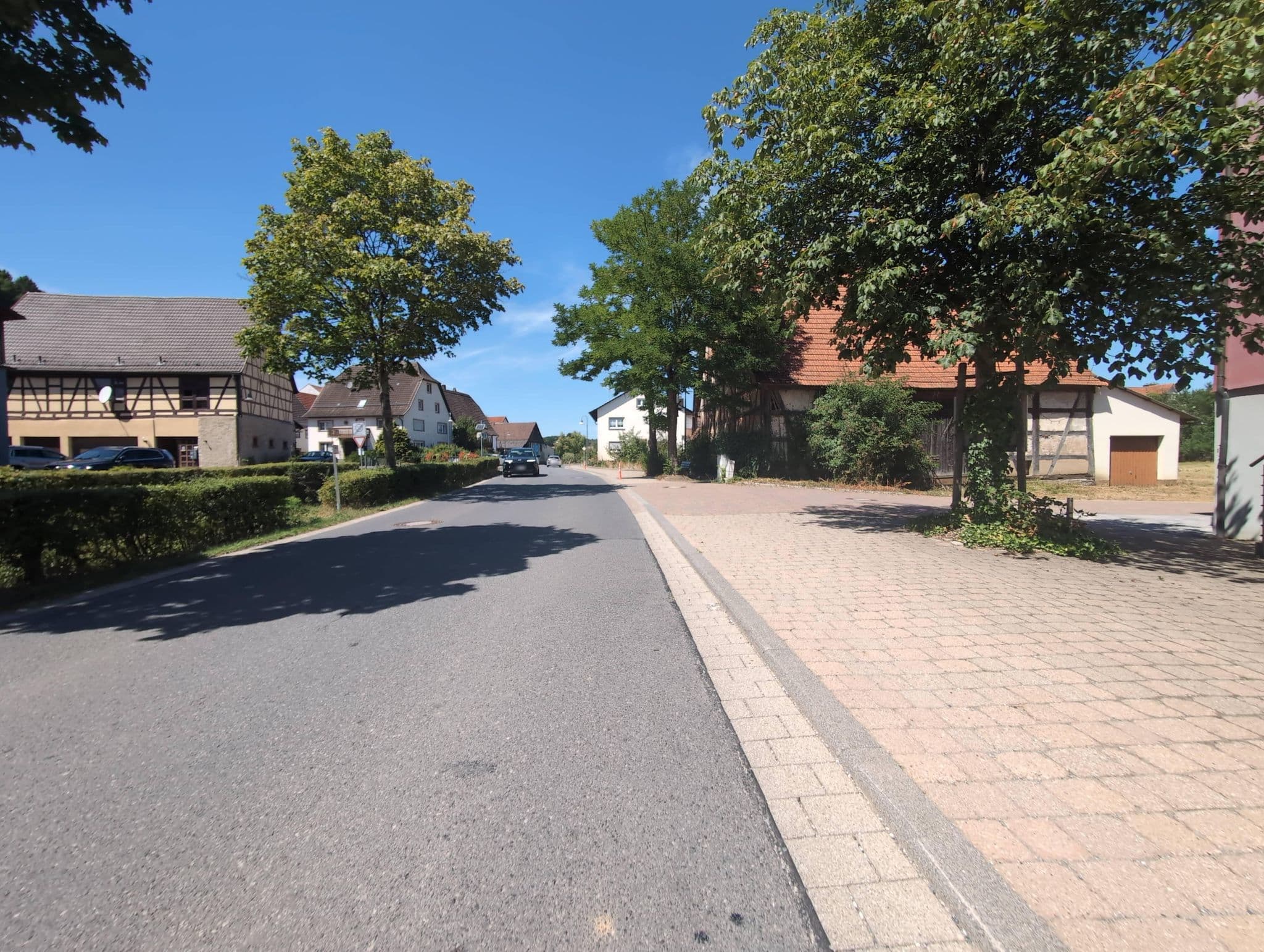 Street view near Zum Ross, Osterburken — © PixelusPro8 (CC BY-SA · Mapillary)