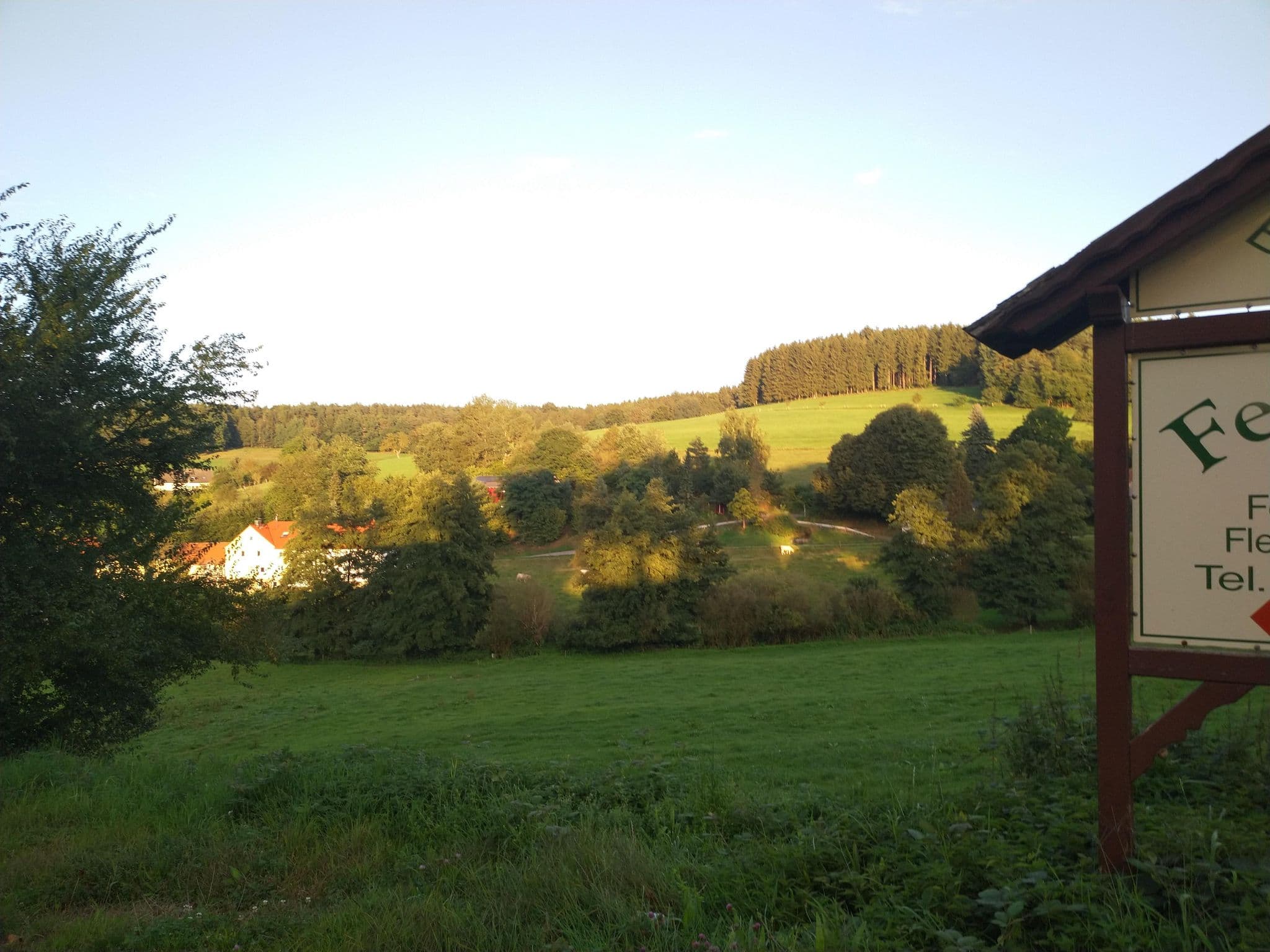 Street view near Hotel Garni-Haus Schönblick, Beerfelden — © ente (CC BY-SA · Mapillary)