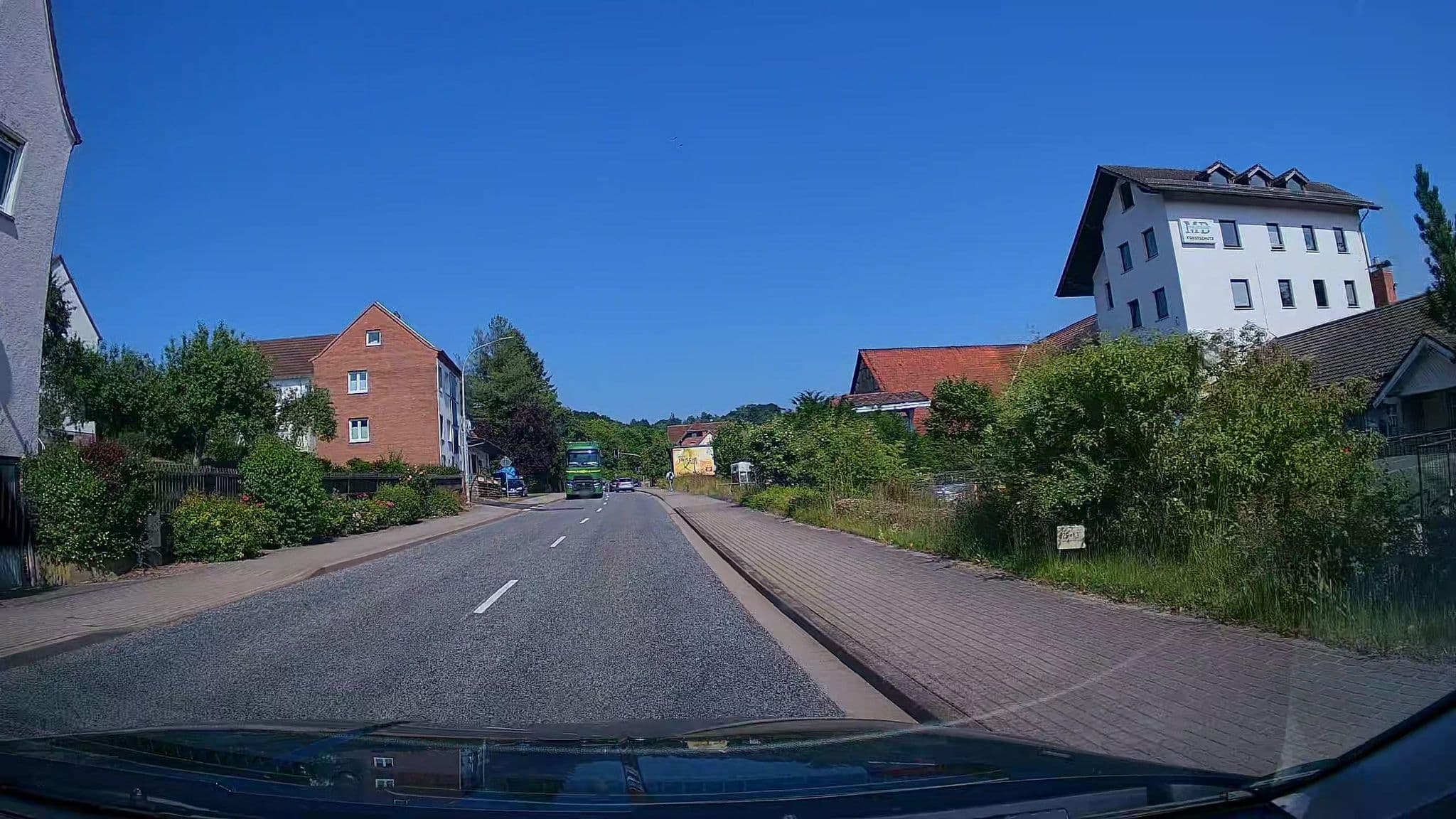 Street view near Handwerker Hotel Bebra, Breitenbach — © StefanS79 (CC BY-SA · Mapillary)