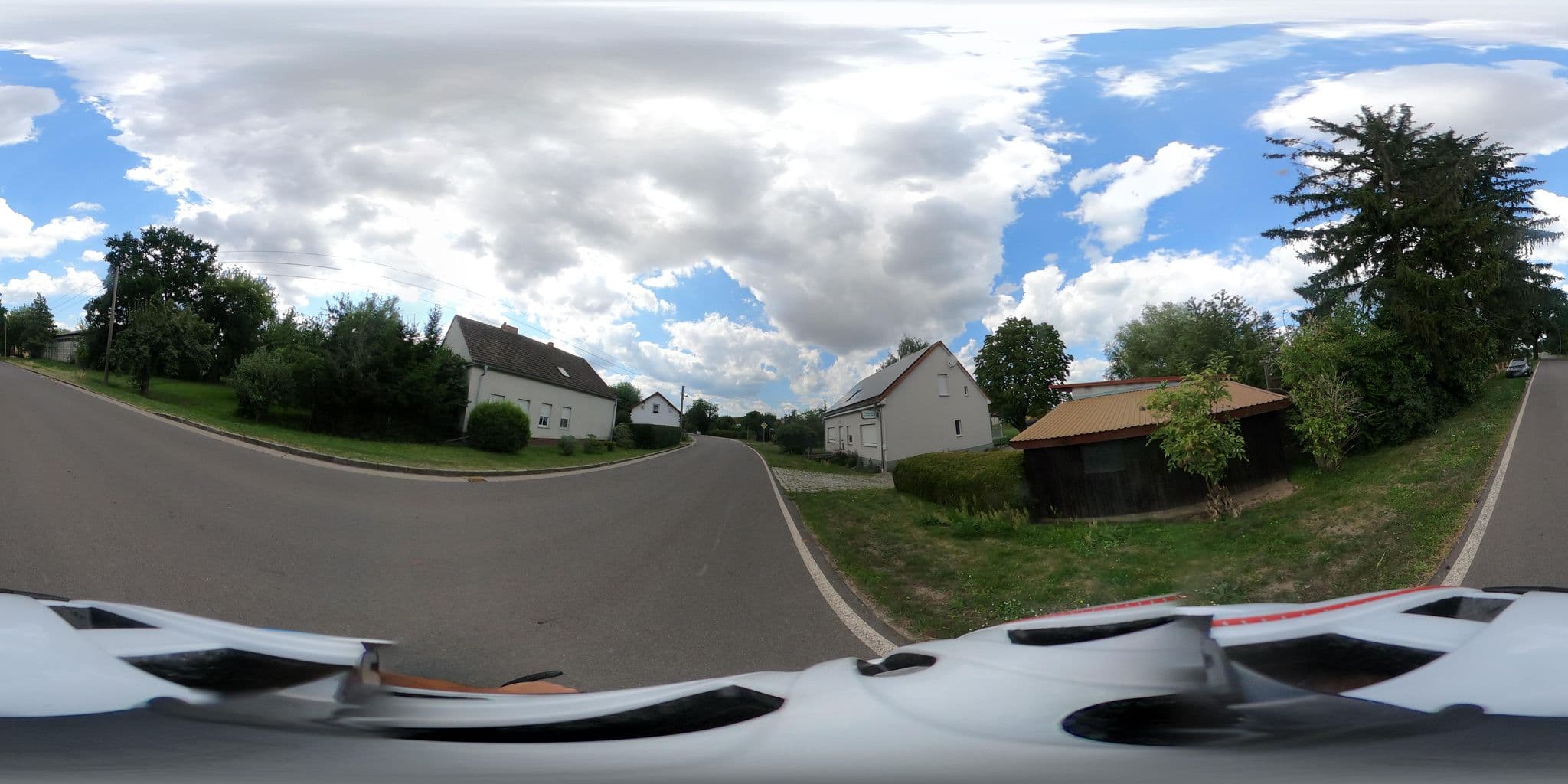Street view near Pension zur alten Weide, Wriezen — © Oderradler (CC BY-SA · Mapillary)