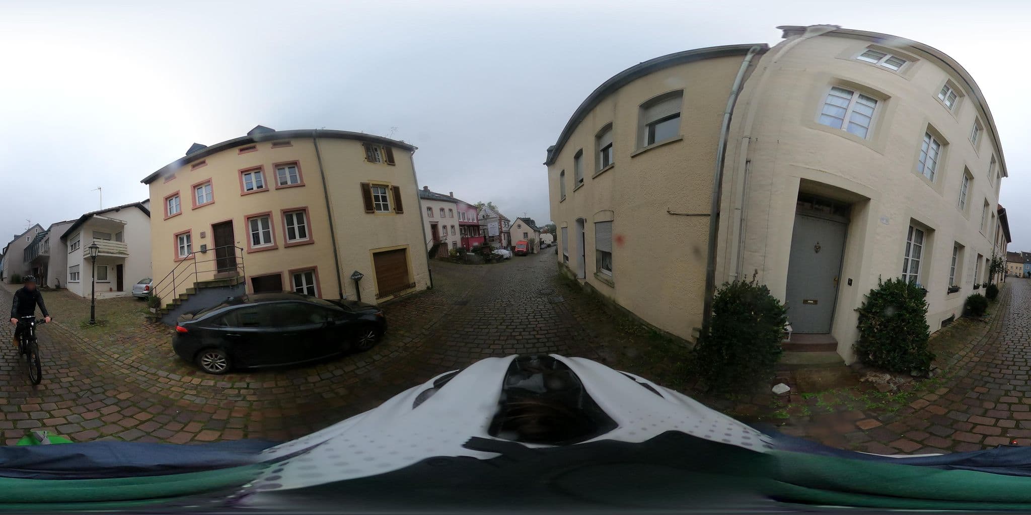 Street view near Living-in-history: The Witch Cottage, Dudeldorf — © Mobilitaetswerk (CC BY-SA · Mapillary)