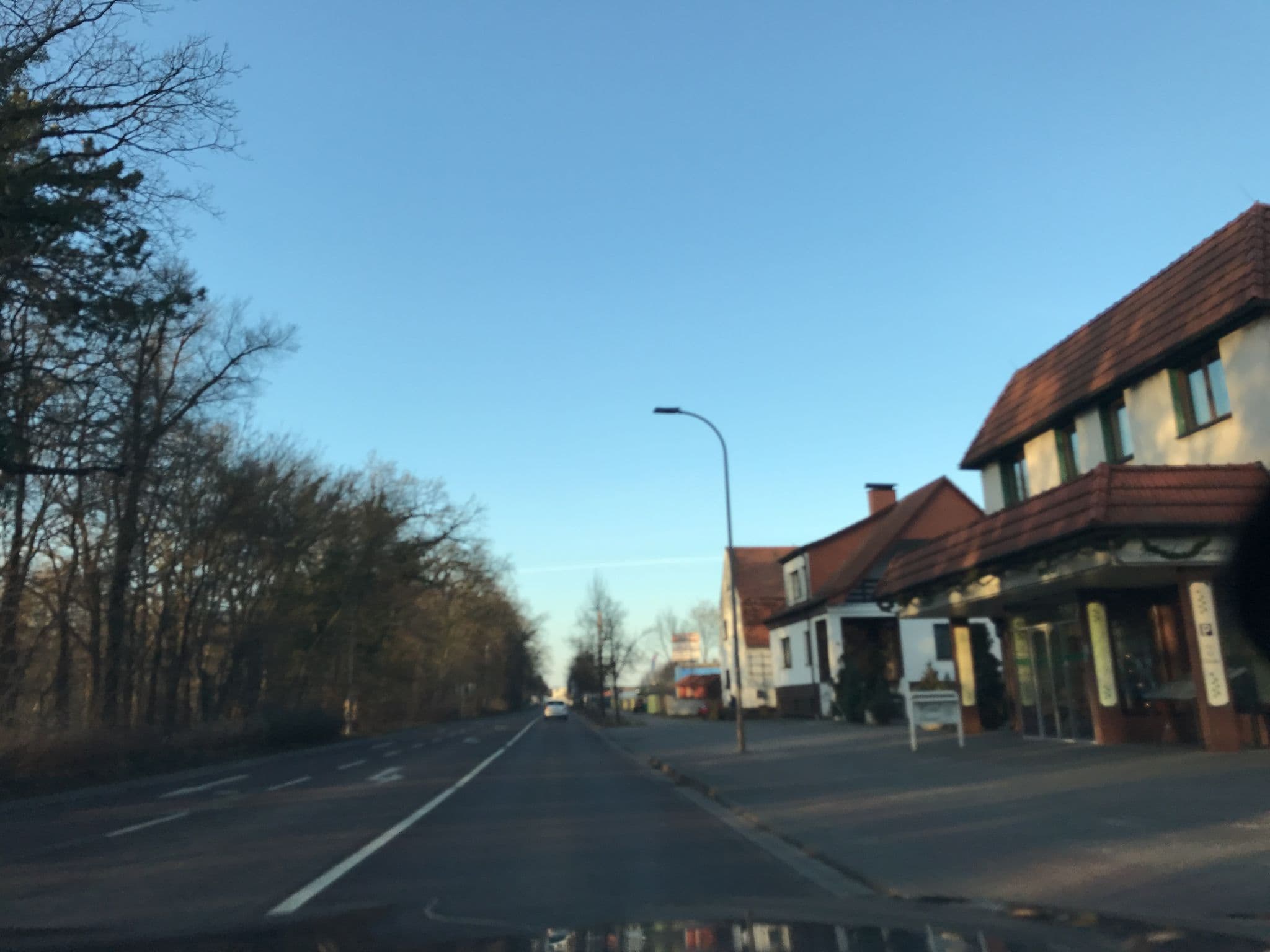 Street view near Hotel Müller, Genthin — © tb4711 (CC BY-SA · Mapillary)