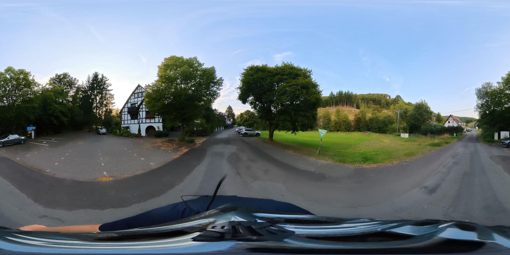 Street view near Wohnmobilstellplatz Glashütte, Erndtebrück — © tim3003 (CC BY-SA · Mapillary)