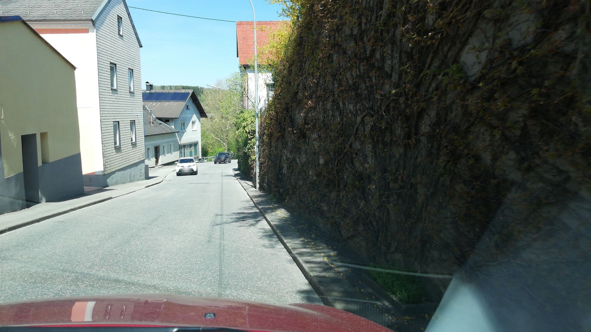 Street view near Pension zur "Schönen Aussicht", Bad Hall — © gzin (CC BY-SA · Mapillary)