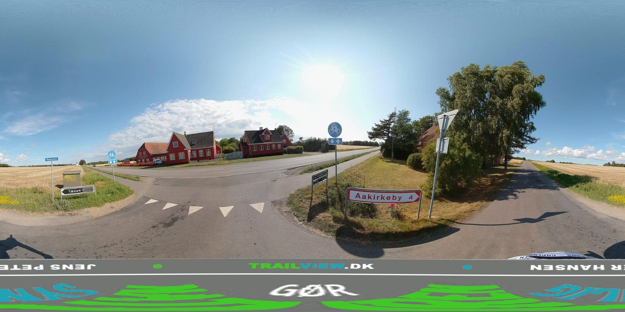 Street view near Danhostel Boderne (Rosengaarden), Åkirkeby — © jenspeterhansen (CC BY-SA · Mapillary)