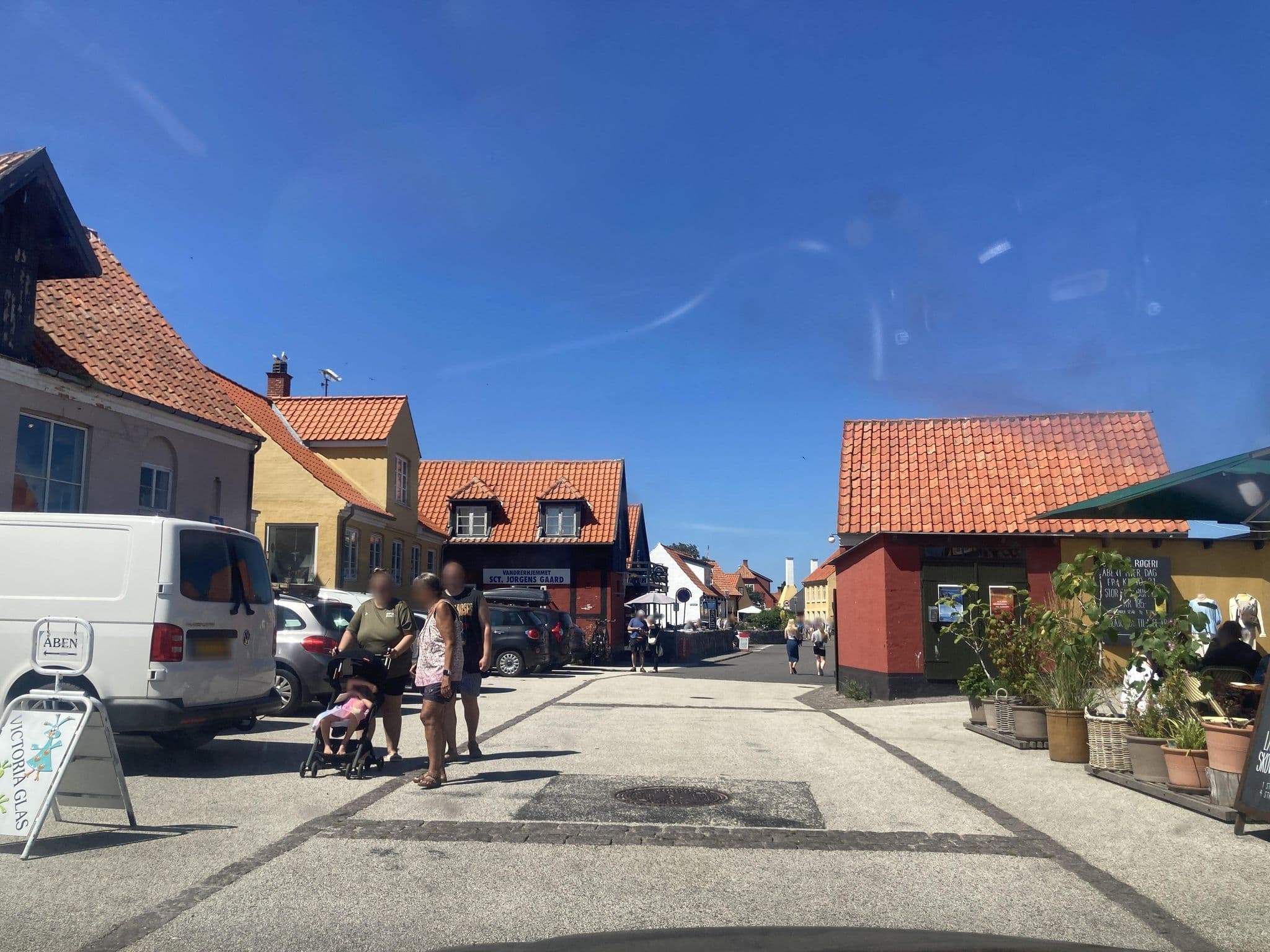 Street view near Victoria, Allinge — © fod (CC BY-SA · Mapillary)