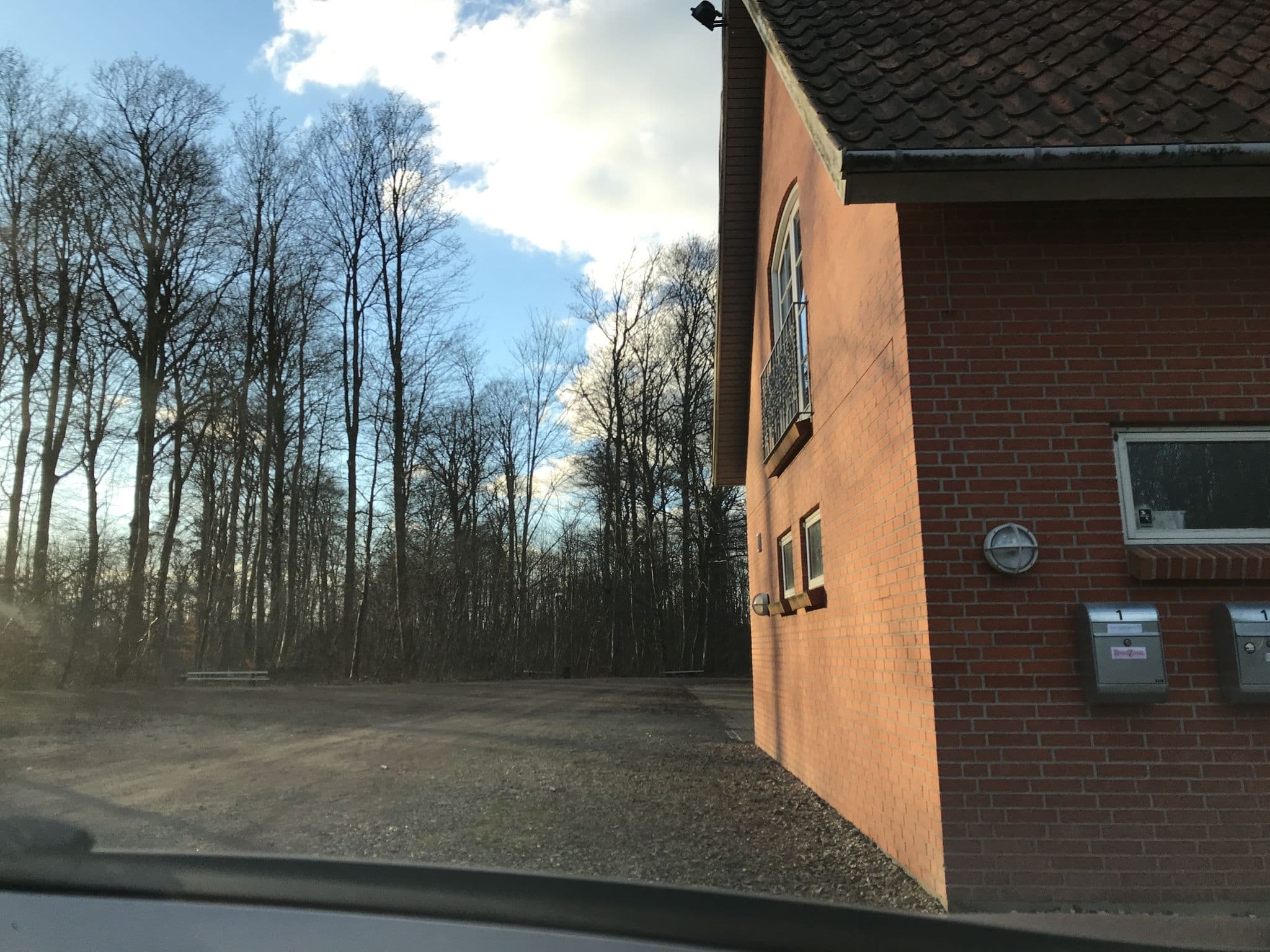 Street view near Autocamper-Parkering ved Fredskoven, Bogense — © sannemik (CC BY-SA · Mapillary)
