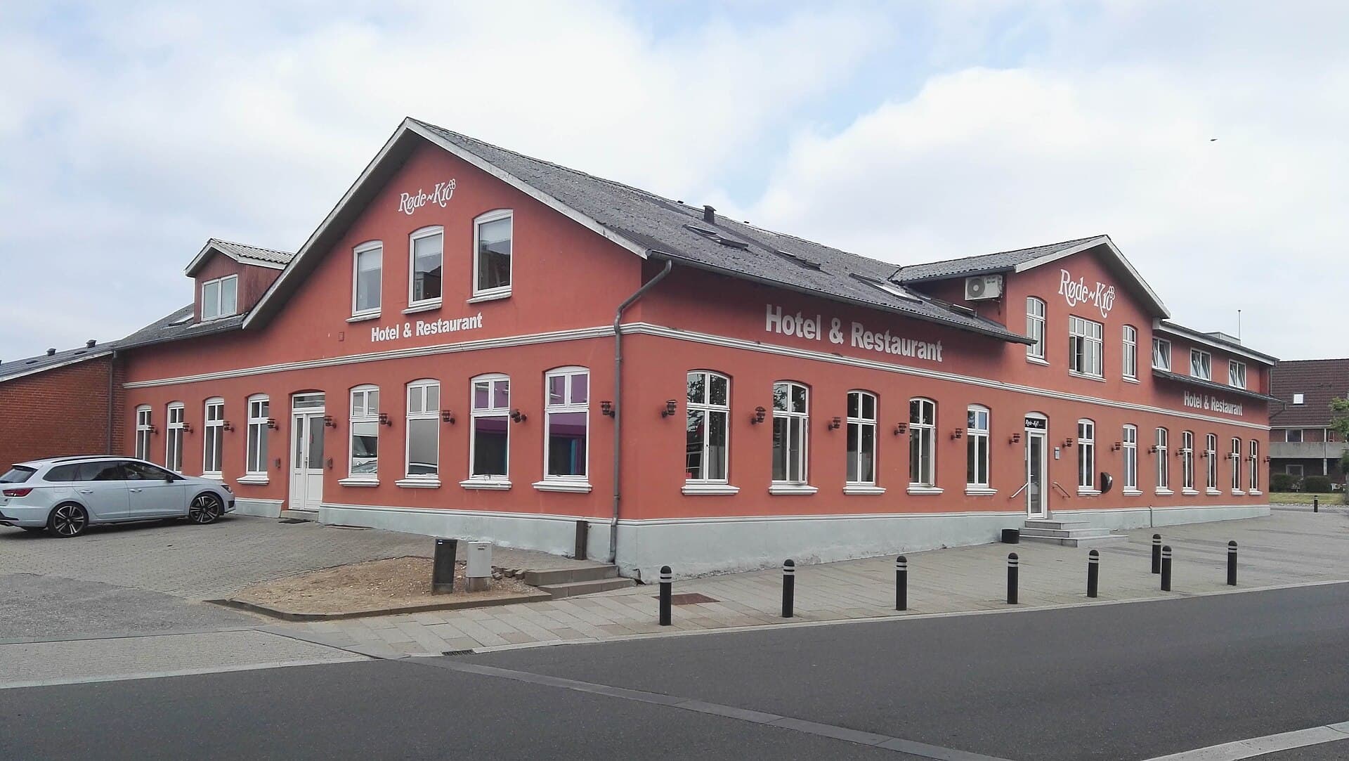 Røde-Kro (via Wikimedia Commons, CC BY-SA 4.0)