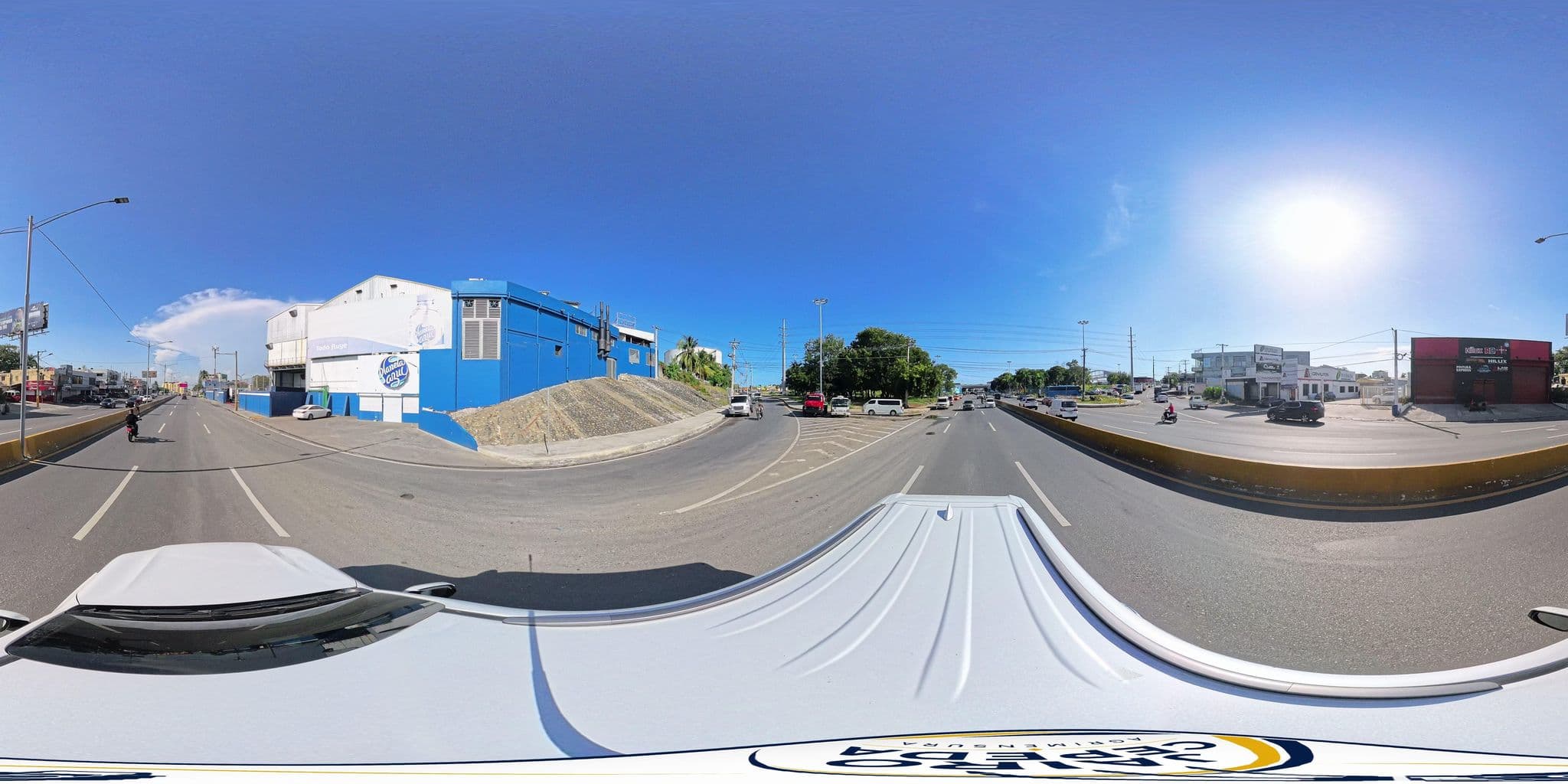 Street view near DECORA INGENIERÍA Y PISOS, Bella Vista — © jairocepeda (CC BY-SA · Mapillary)
