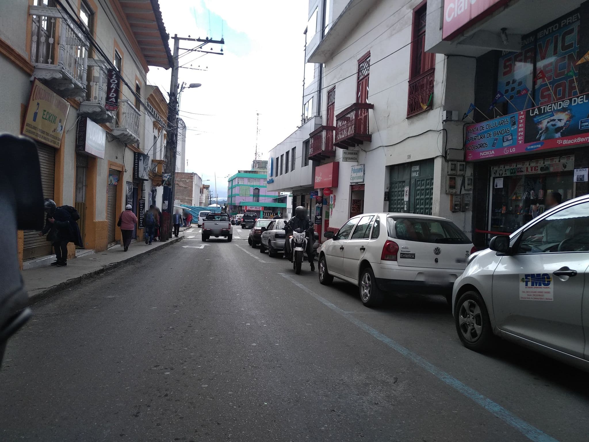 Street view near Karina, Tulcán — © nomadmapper (CC BY-SA · Mapillary)
