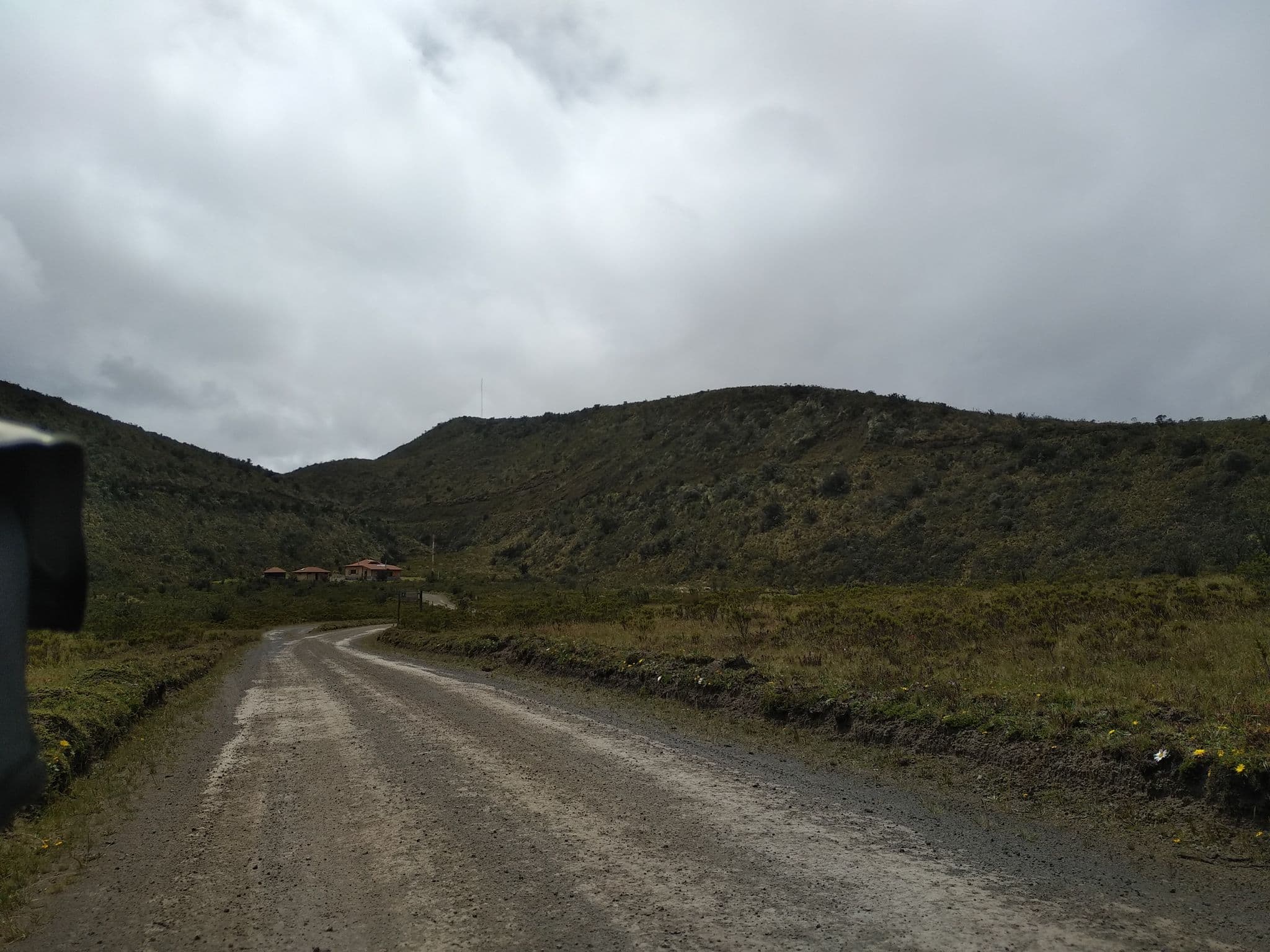Street view near La Rinconada, Machachi — © nomadmapper (CC BY-SA · Mapillary)