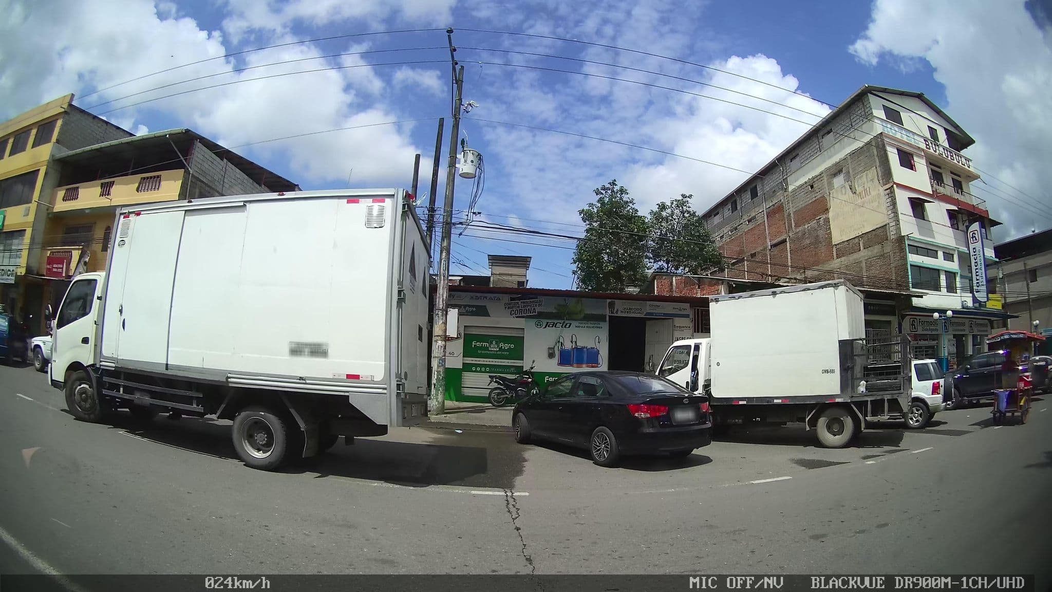 Street view near BULU BULU, La Troncal — © kaart_2 (CC BY-SA · Mapillary)