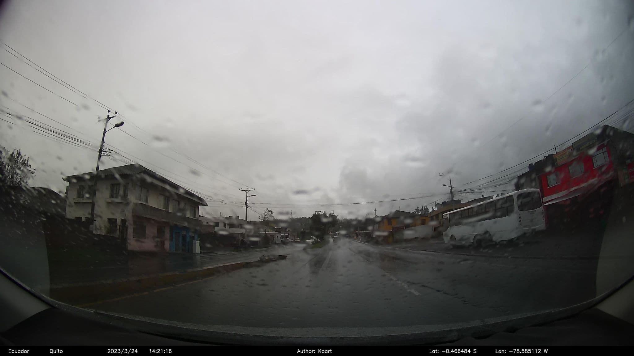 Street view near Hôtel El Refugio, Machachi — © kaart_2 (CC BY-SA · Mapillary)