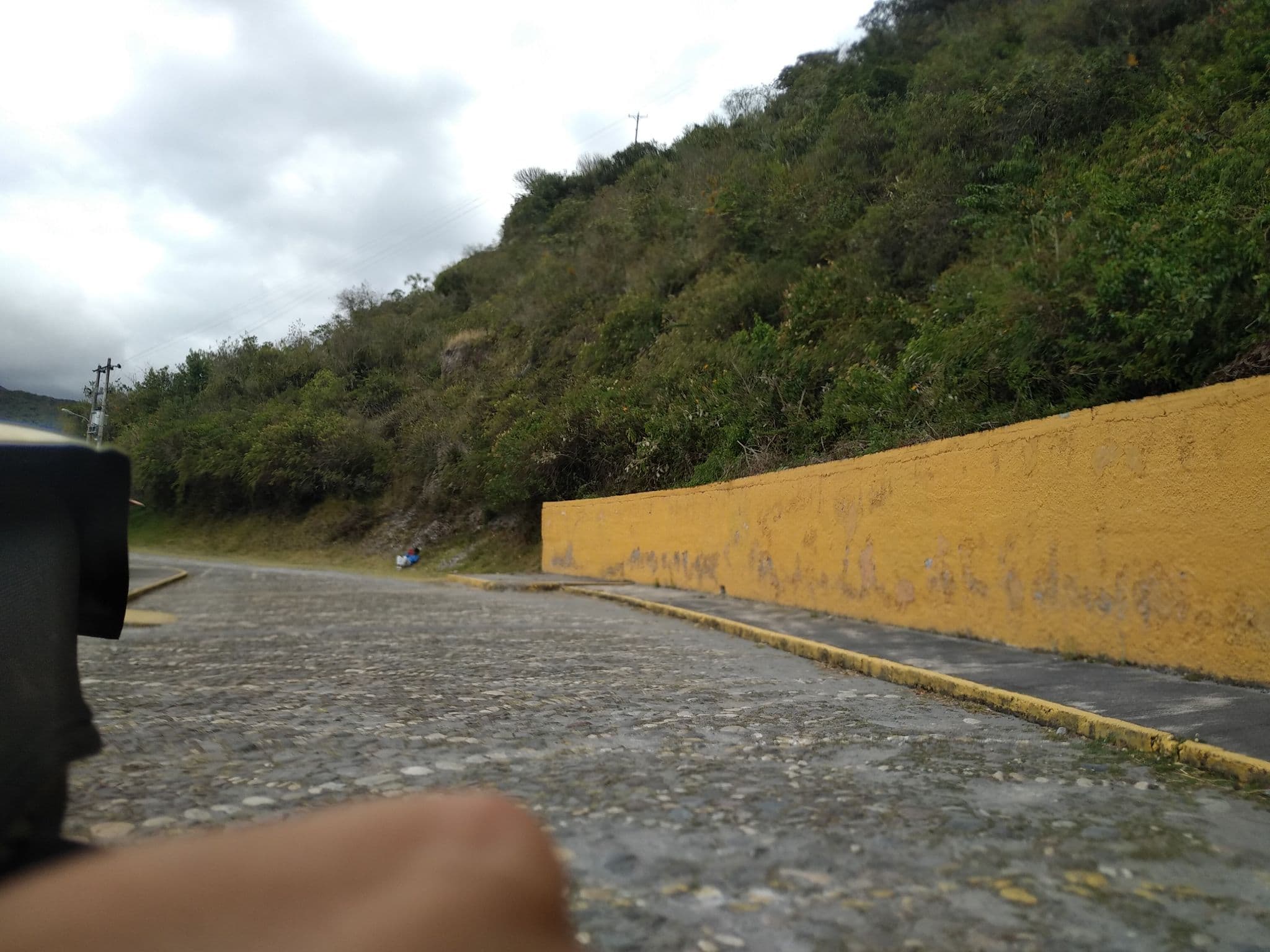 Street view near Laguna Cuicocha, Cotacachi — © nomadmapper (CC BY-SA · Mapillary)