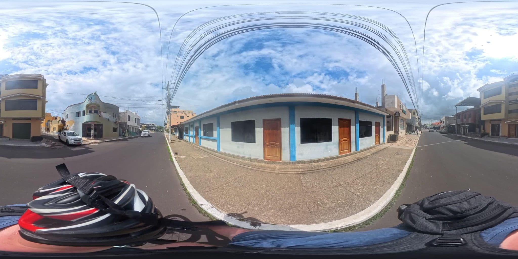 Street view near Grand Hotel Paraiso Insular, Puerto Baquerizo Moreno — © niallain (CC BY-SA · Mapillary)
