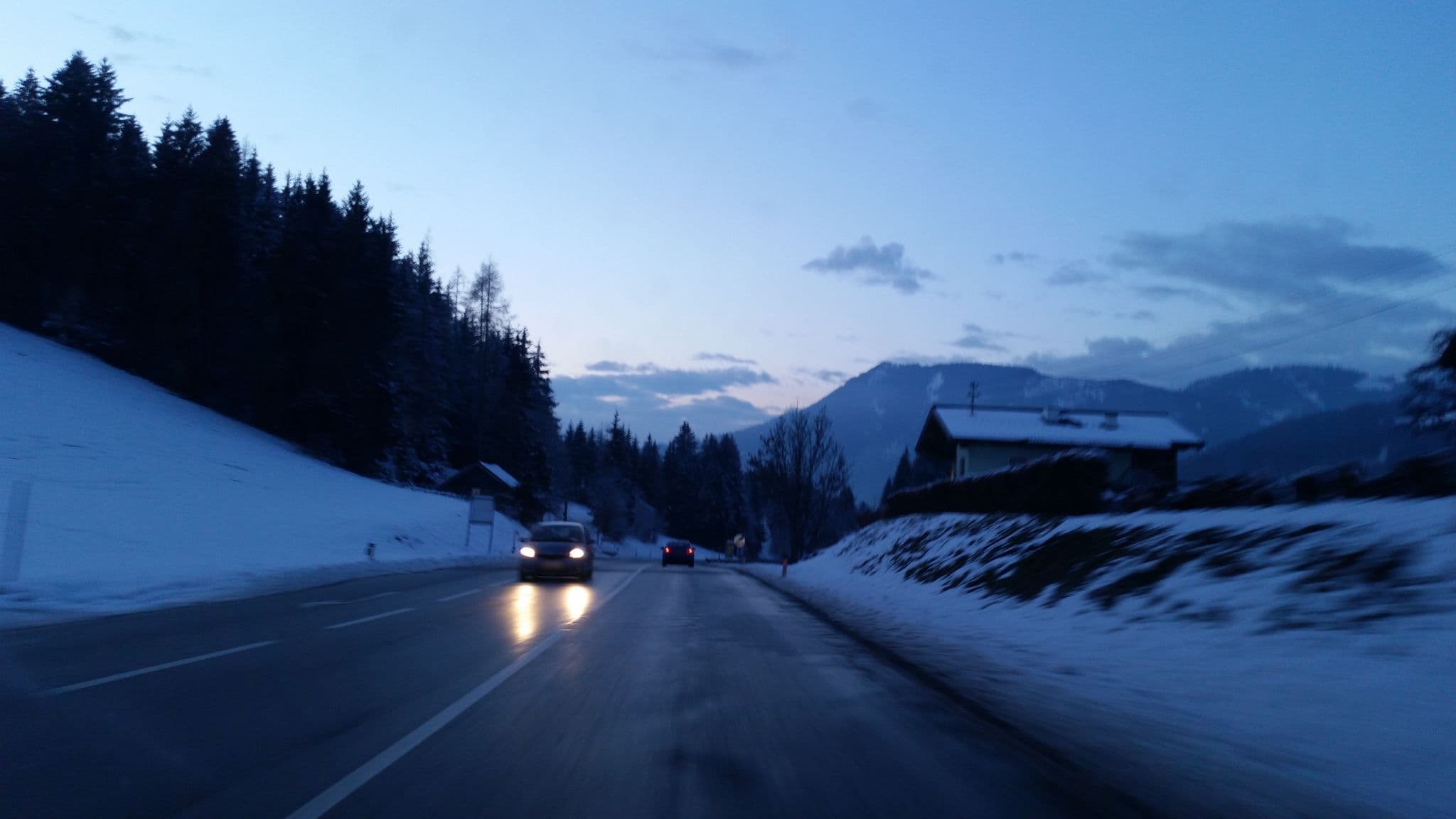 Street view near Passrugger, Eben im Pongau — © it_s_so_funny (CC BY-SA · Mapillary)