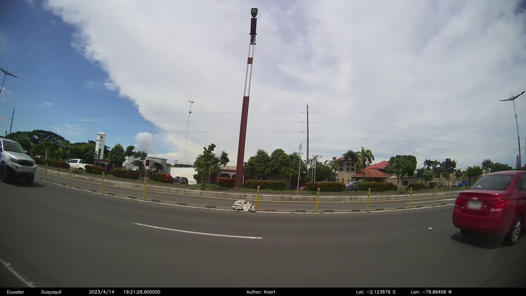 Street view near Portico del Rio, Eloy Alfaro — © kaart_2 (CC BY-SA · Mapillary)