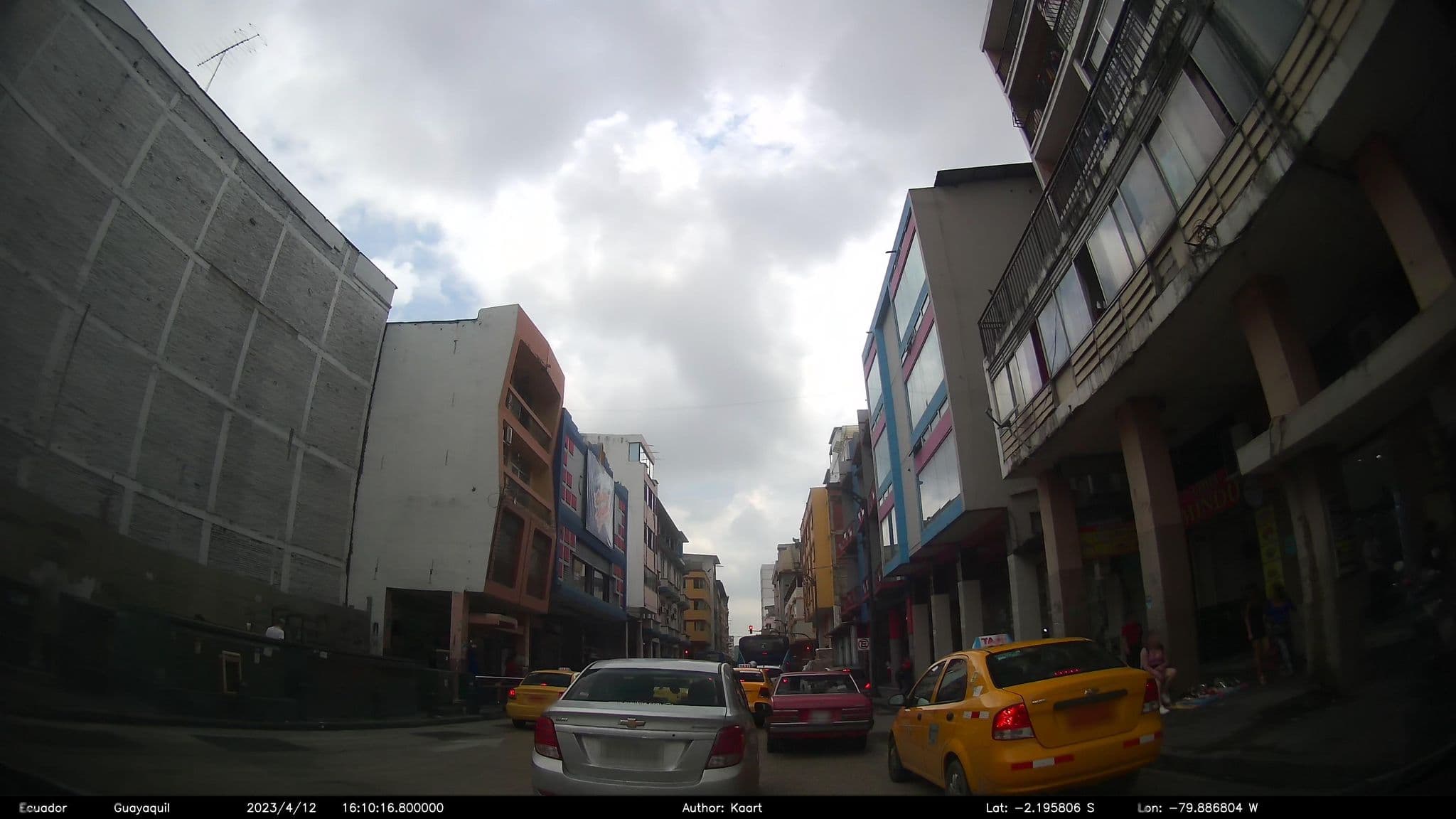 Street view near Celestial, Guayaquil