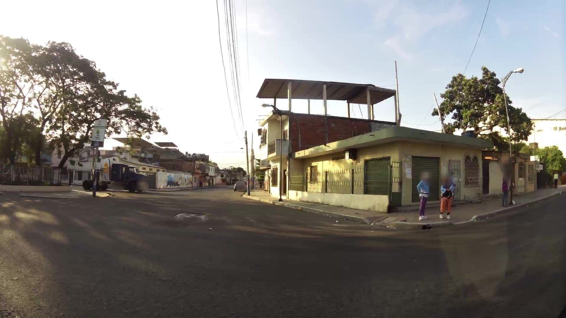 Street view near Hotel Soloy, Eloy Alfaro — © kaartcam (CC BY-SA · Mapillary)