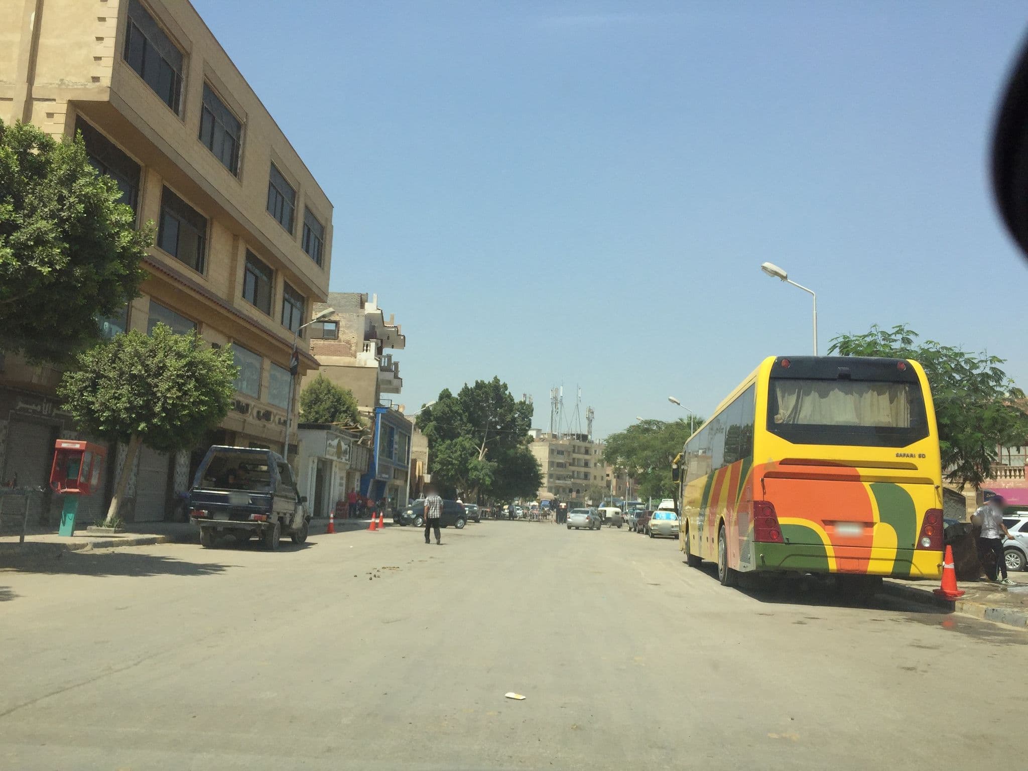 Street view near Pyramids plateau inn, Abū an Numrus — © aymanali (CC BY-SA · Mapillary)