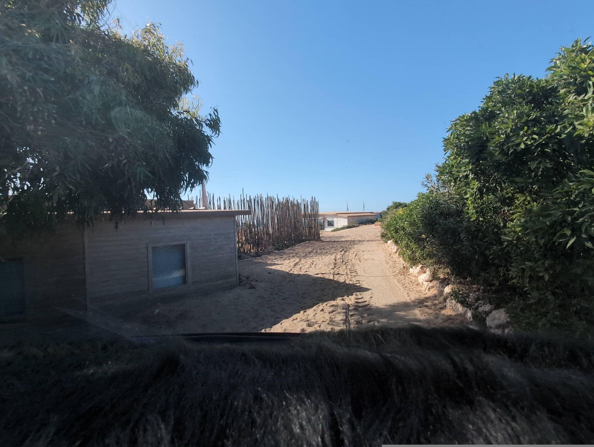 Street view near Ocean Vagabond Lassarga, Dakhla — © tbo47 (CC BY-SA · Mapillary)