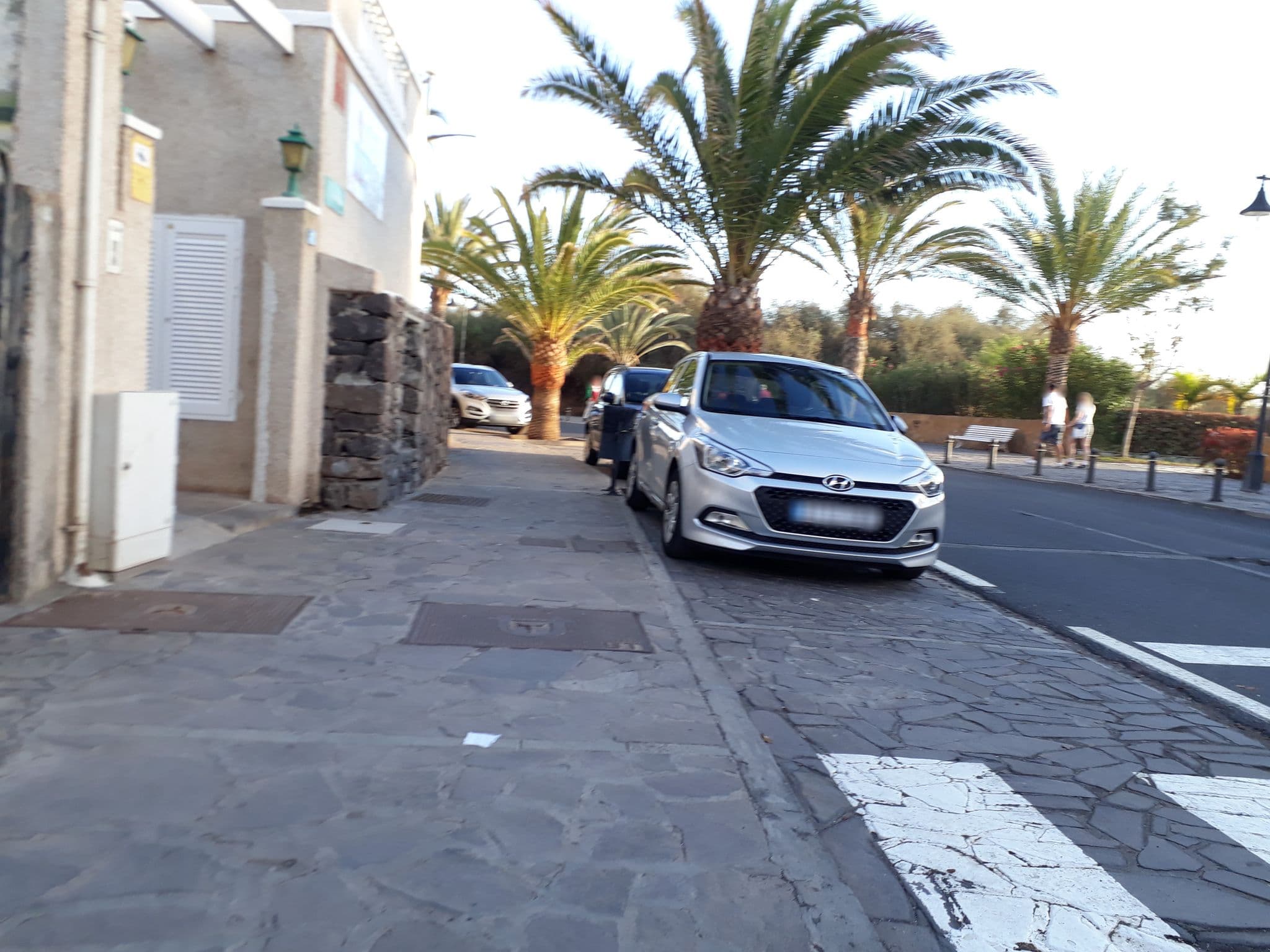 Street view near Paraiso del Conde, Alajeró — © sp4rkie (CC BY-SA · Mapillary)