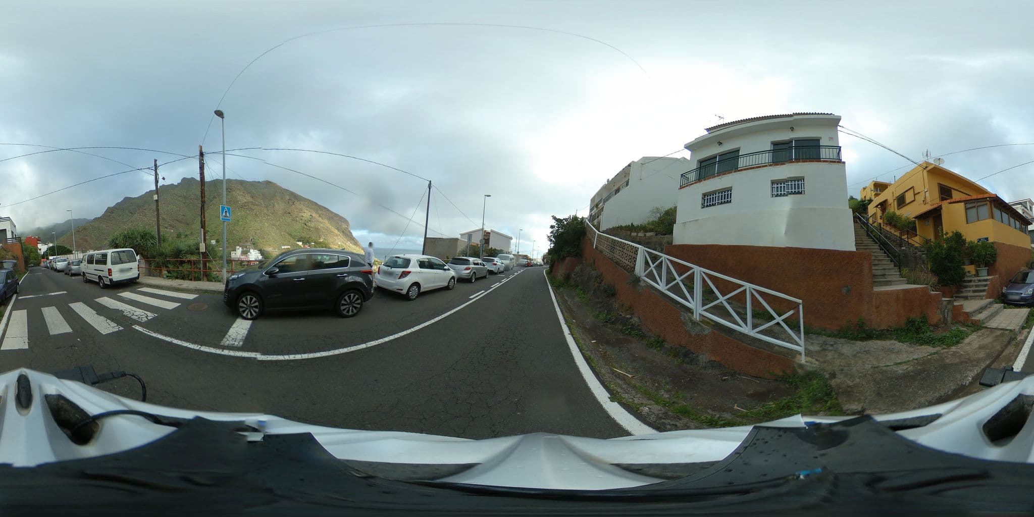 Street view near La casa de Emma, Santa Cruz de Tenerife — © javiersanp (CC BY-SA · Mapillary)