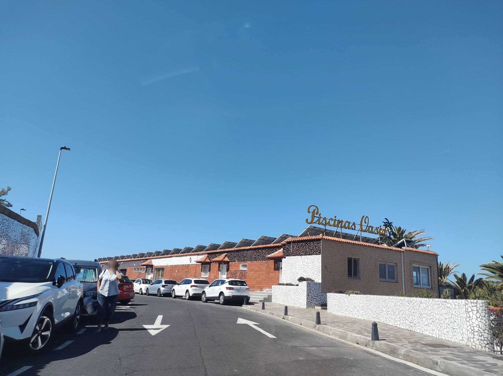 Street view near apartamentos Raj, Los Gigantes — © thetornado76 (CC BY-SA · Mapillary)