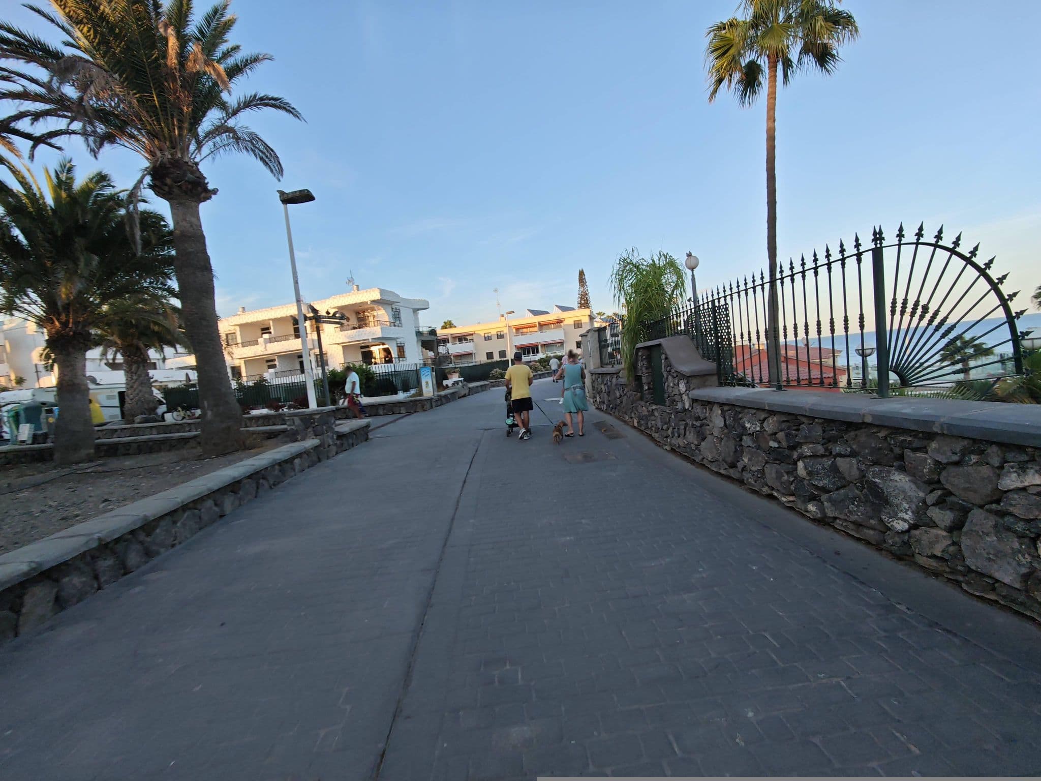 Street view near Haus 15, Playa del Ingles