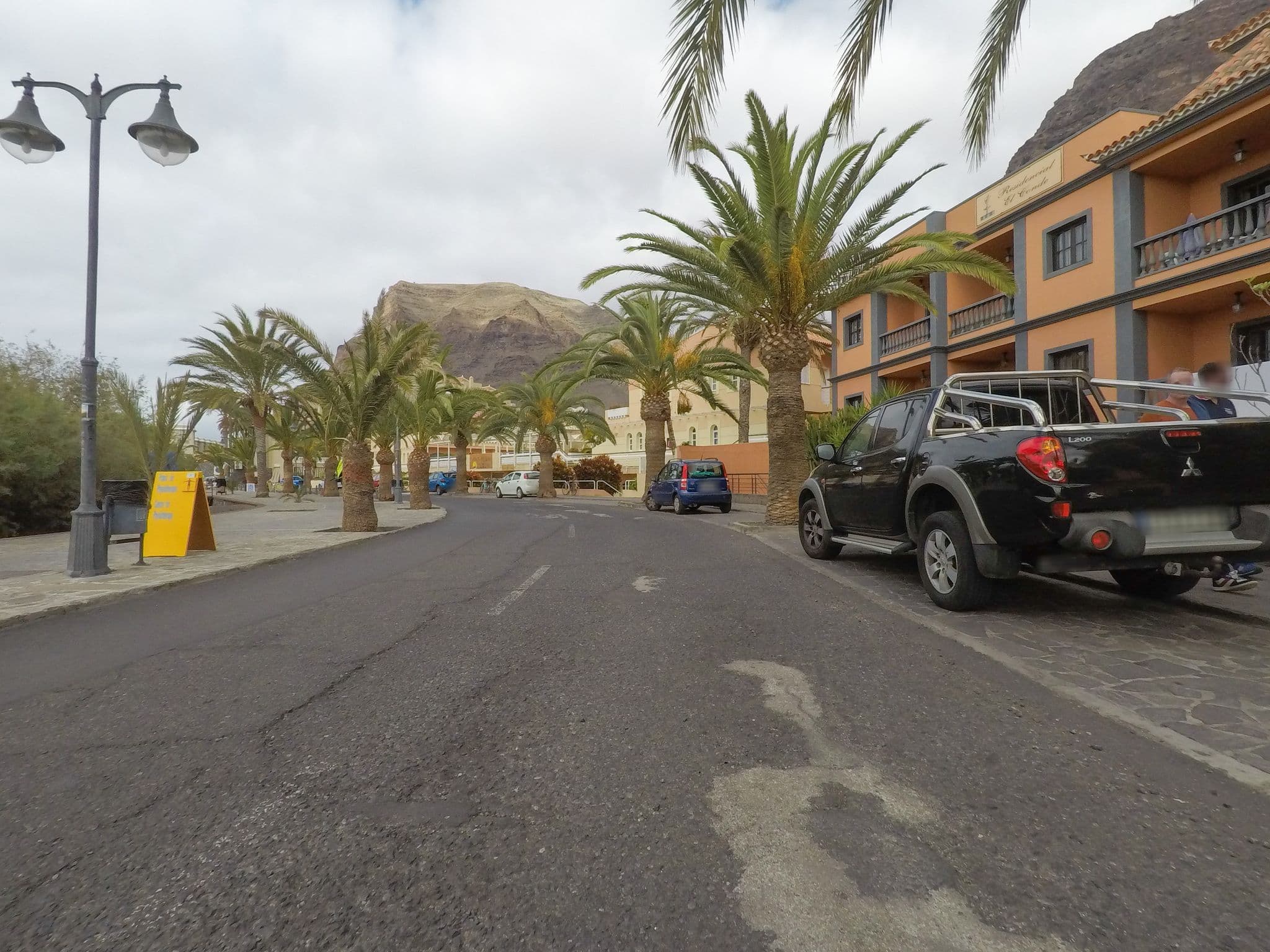 Street view near Residencial El Conde, Alajeró — © esario (CC BY-SA · Mapillary)